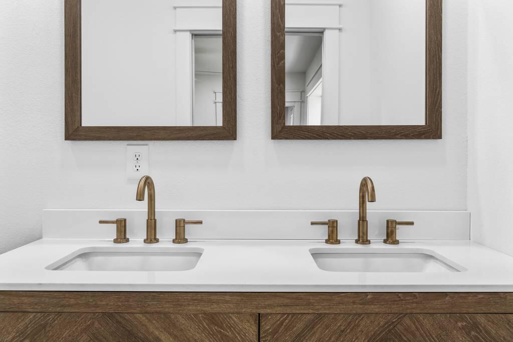 GARNIERS ADDS 1-7 - Residential