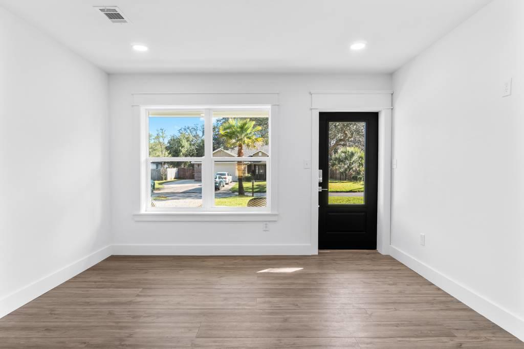 GARNIERS ADDS 1-7 - Residential