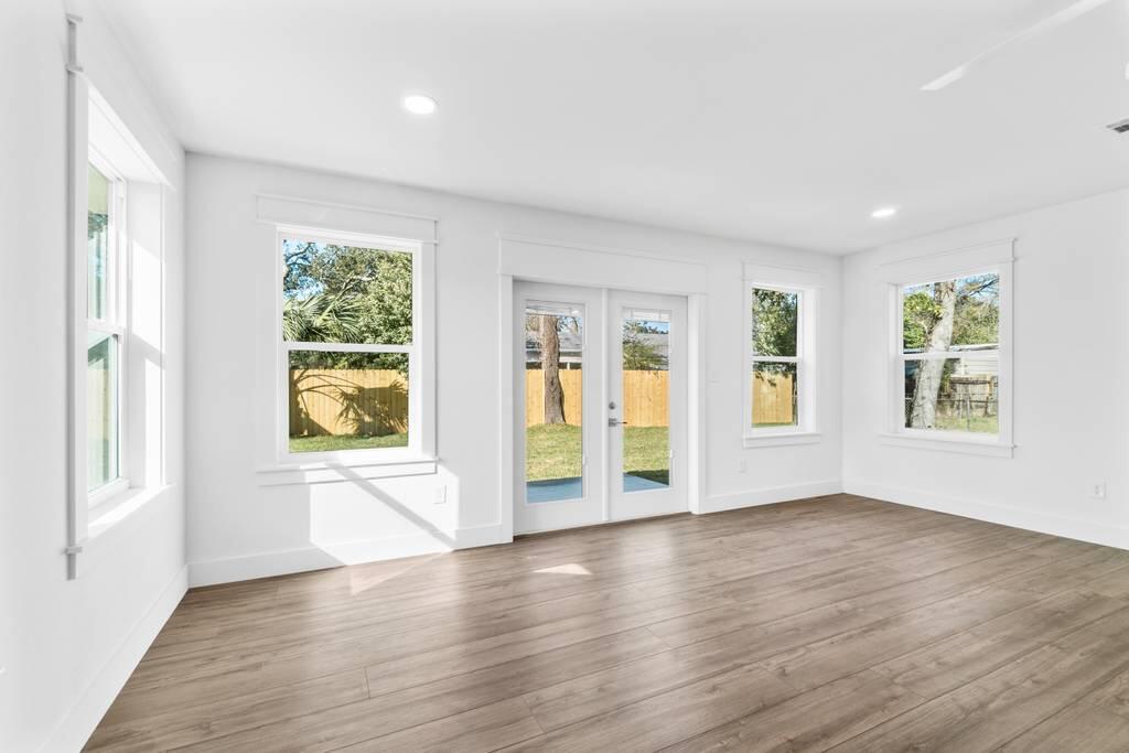 GARNIERS ADDS 1-7 - Residential