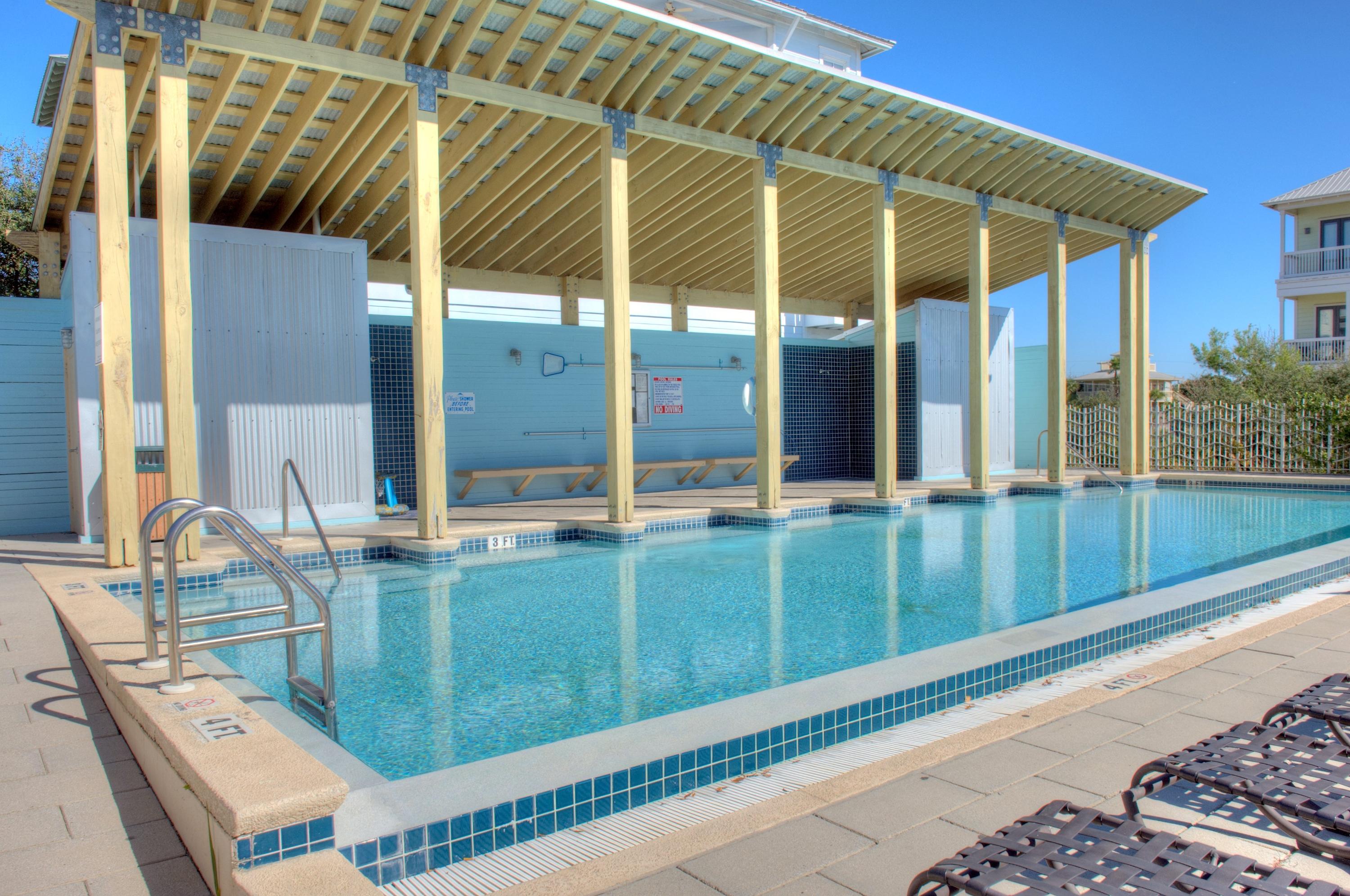 SUMMER'S EDGE - Residential