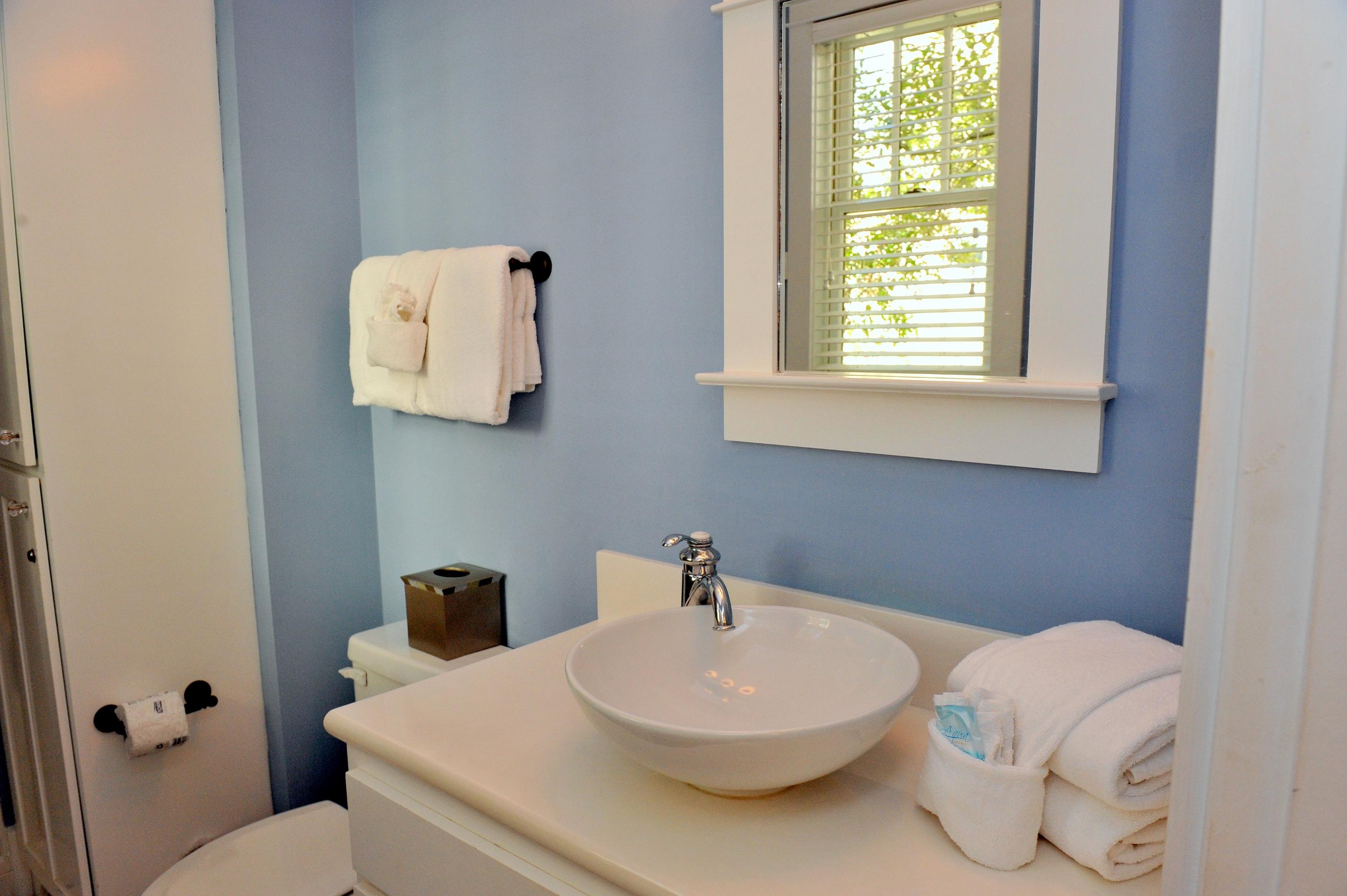 SUMMER'S EDGE - Residential