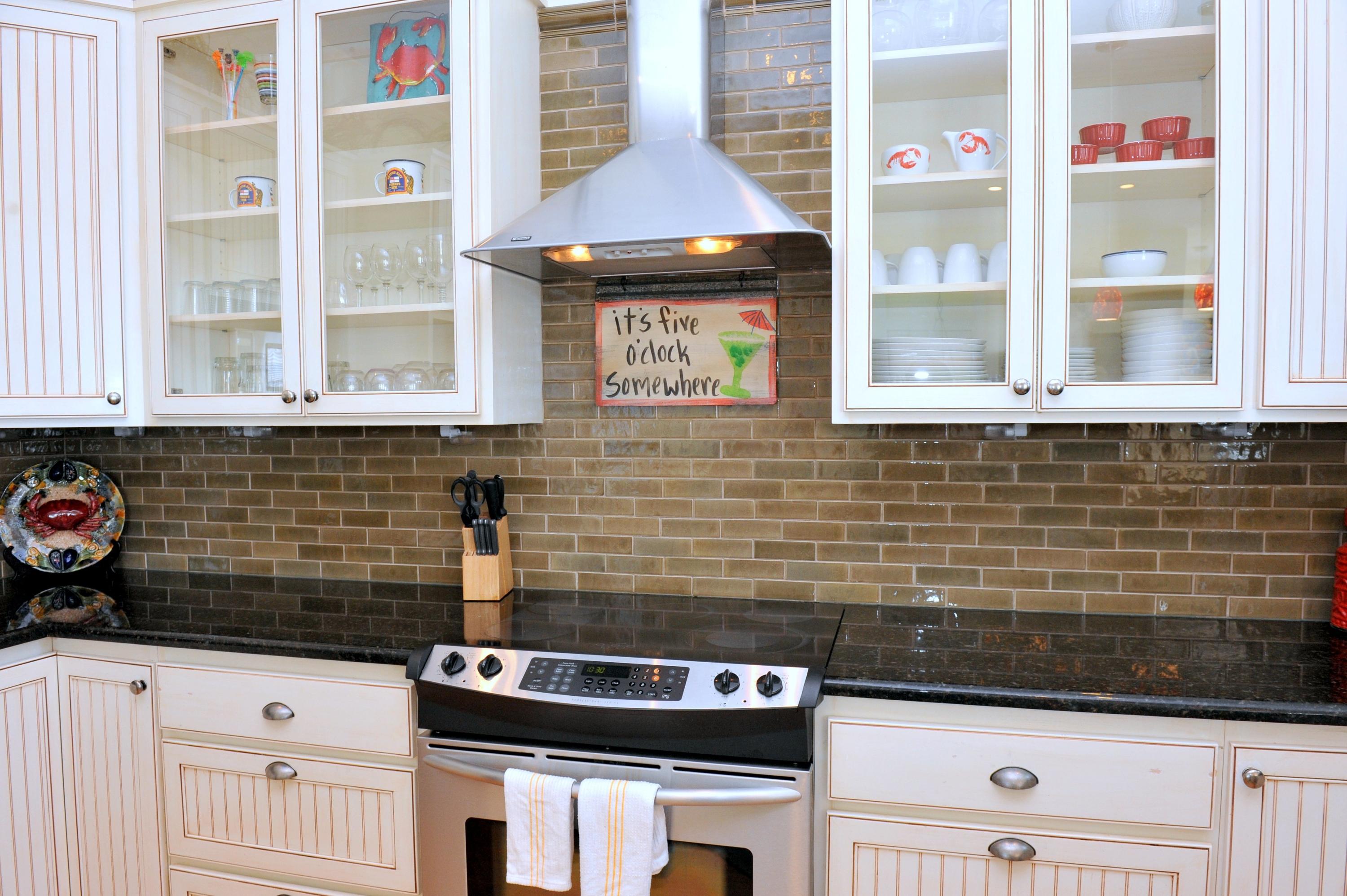 SUMMER'S EDGE - Residential