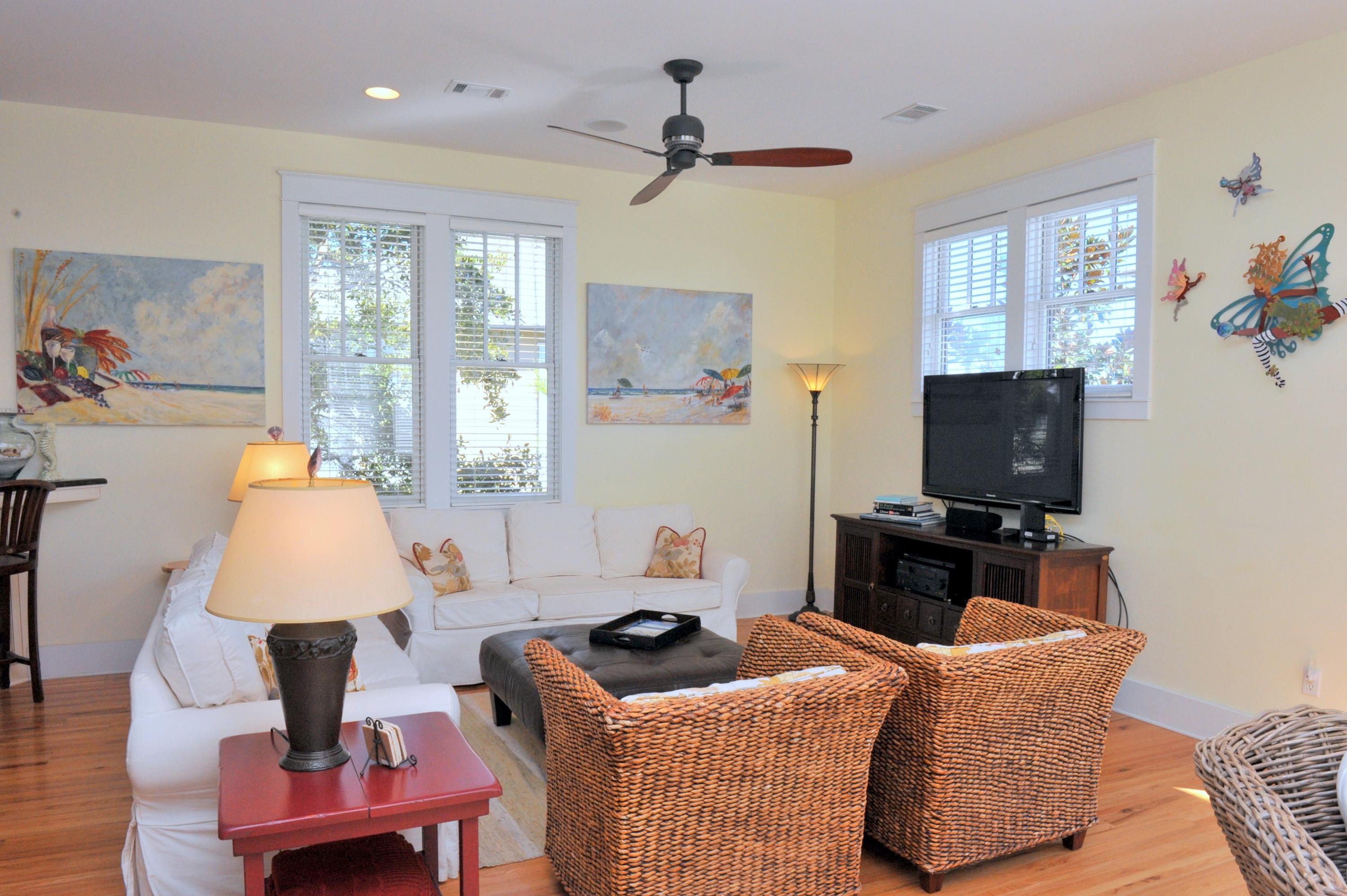 SUMMER'S EDGE - Residential