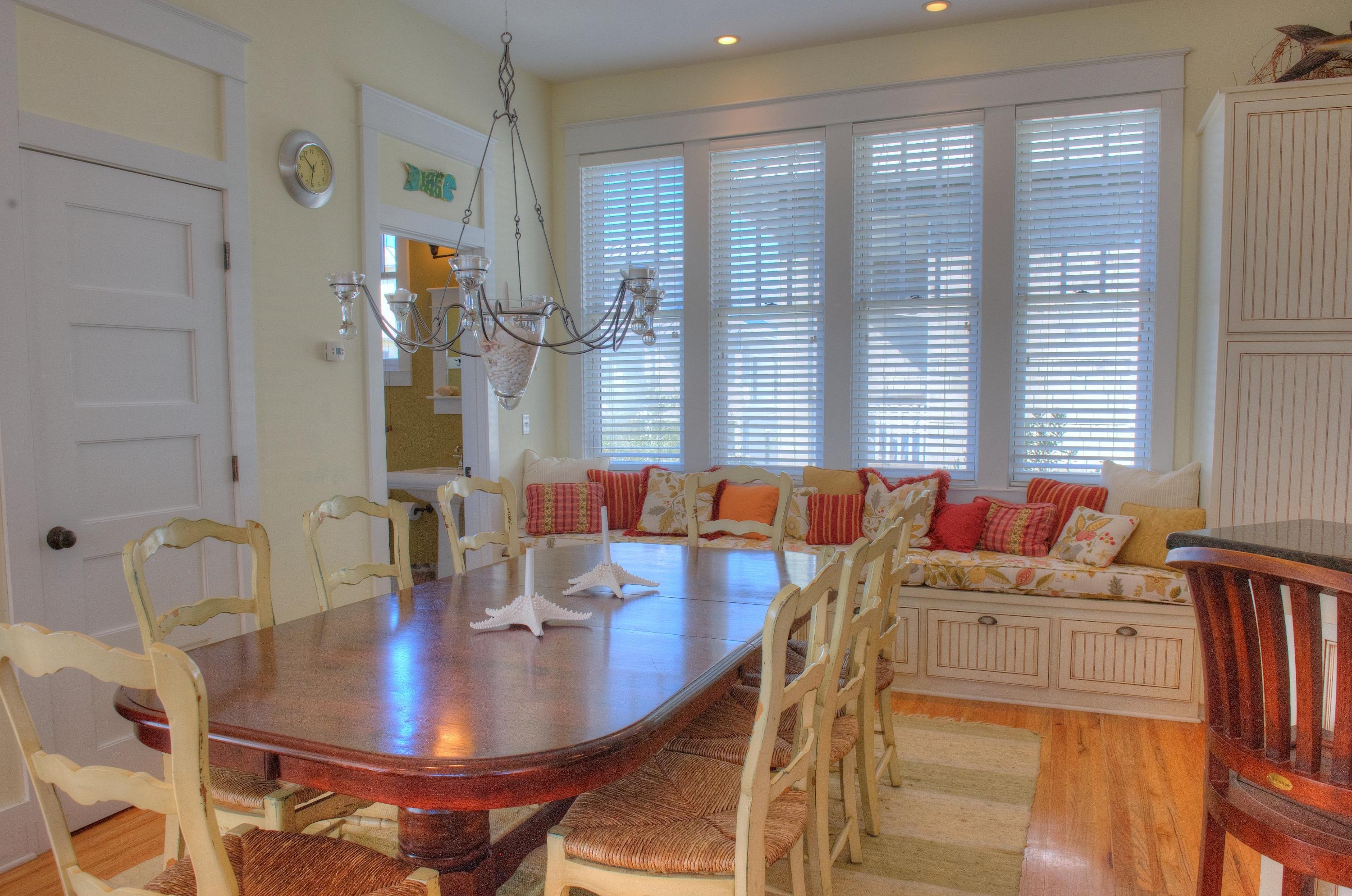 SUMMER'S EDGE - Residential