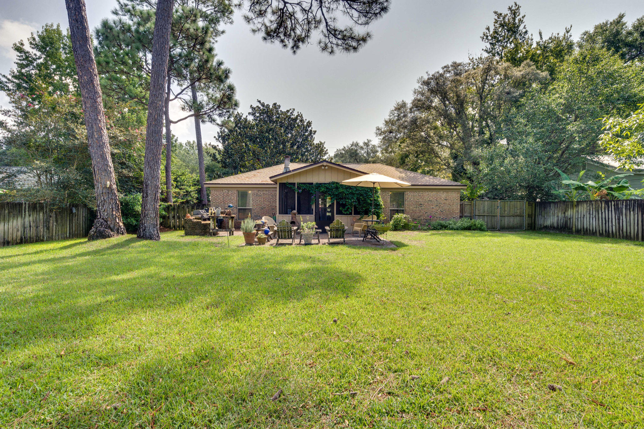 VALPARAISO PINECREST 5 - Residential