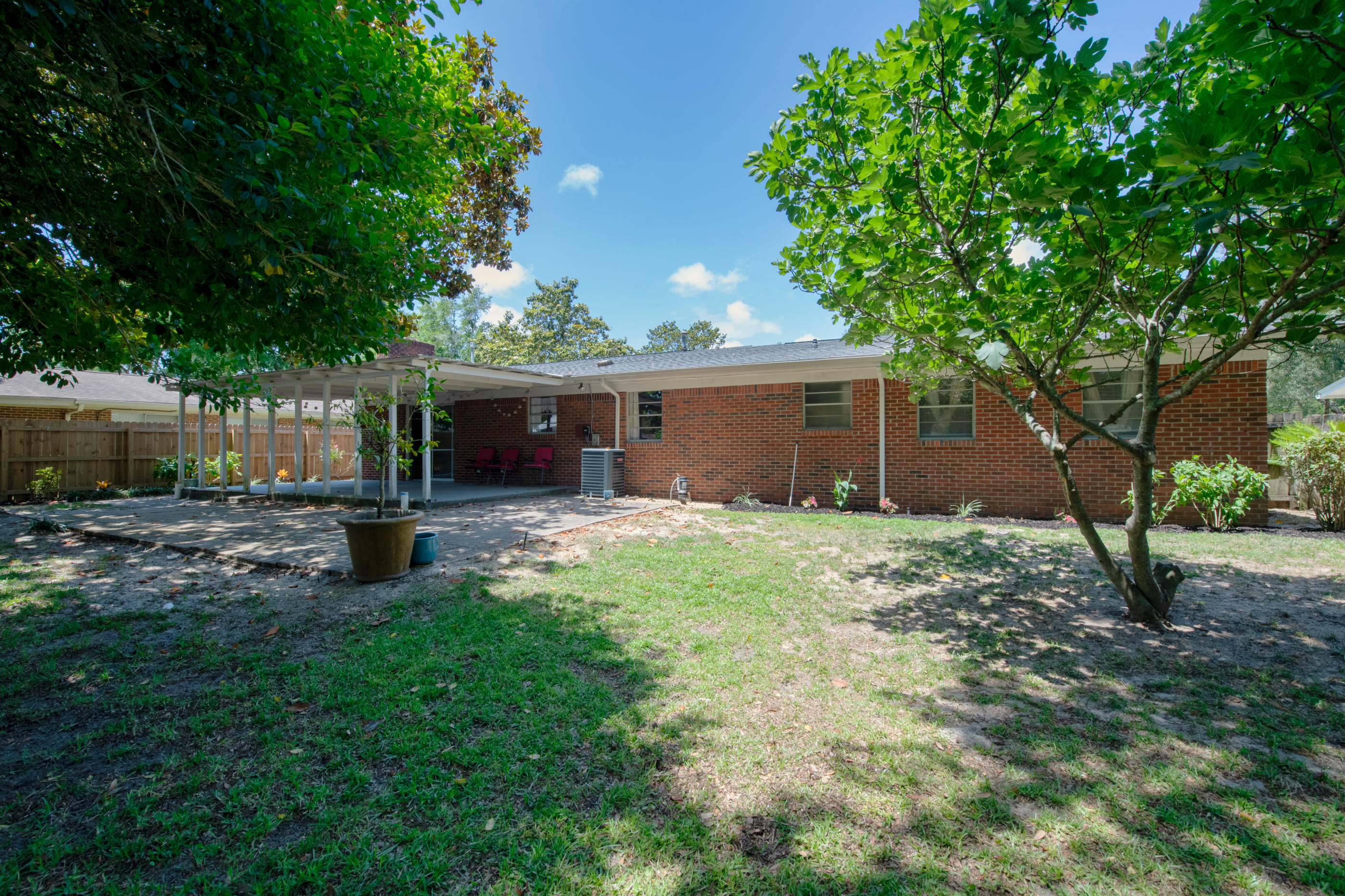 KENWOOD S/D 1ST ADDN - Residential