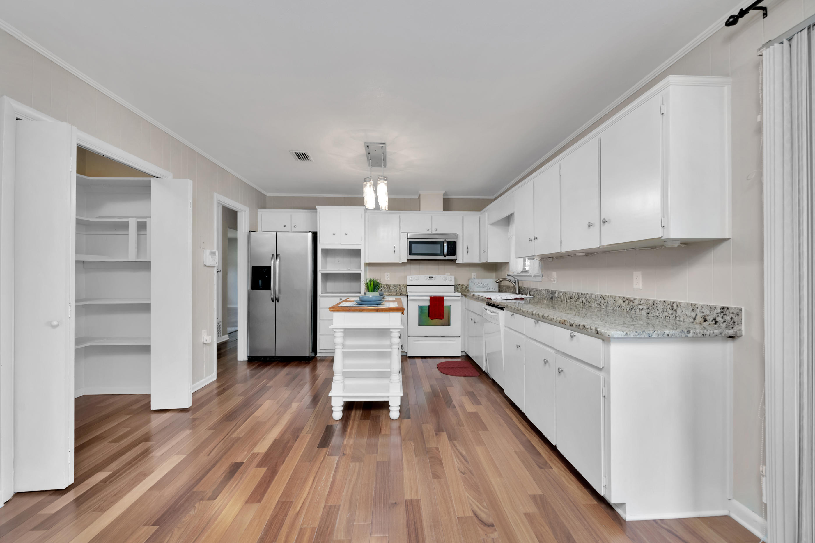 KENWOOD S/D 1ST ADDN - Residential