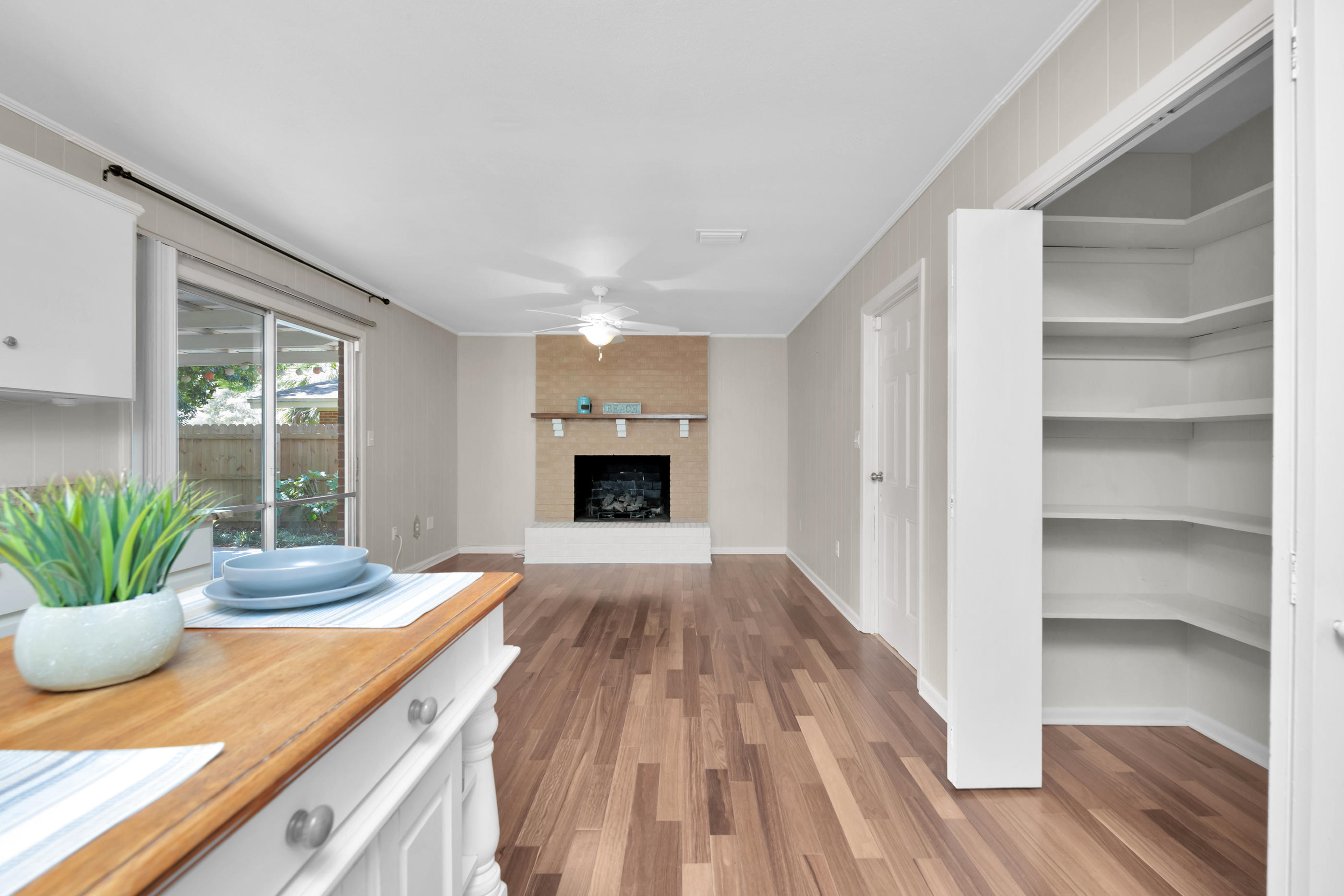 KENWOOD S/D 1ST ADDN - Residential