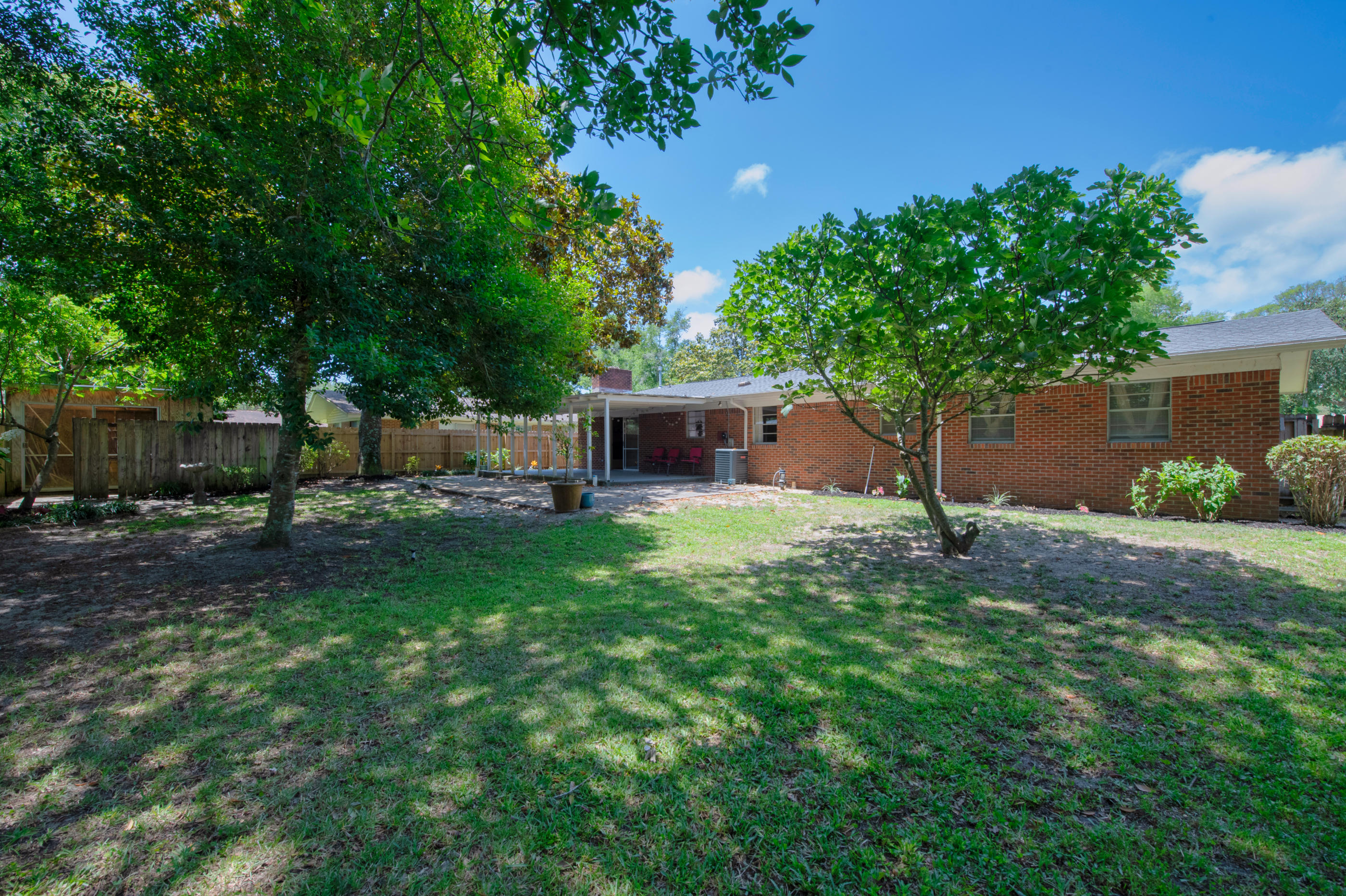 KENWOOD S/D 1ST ADDN - Residential