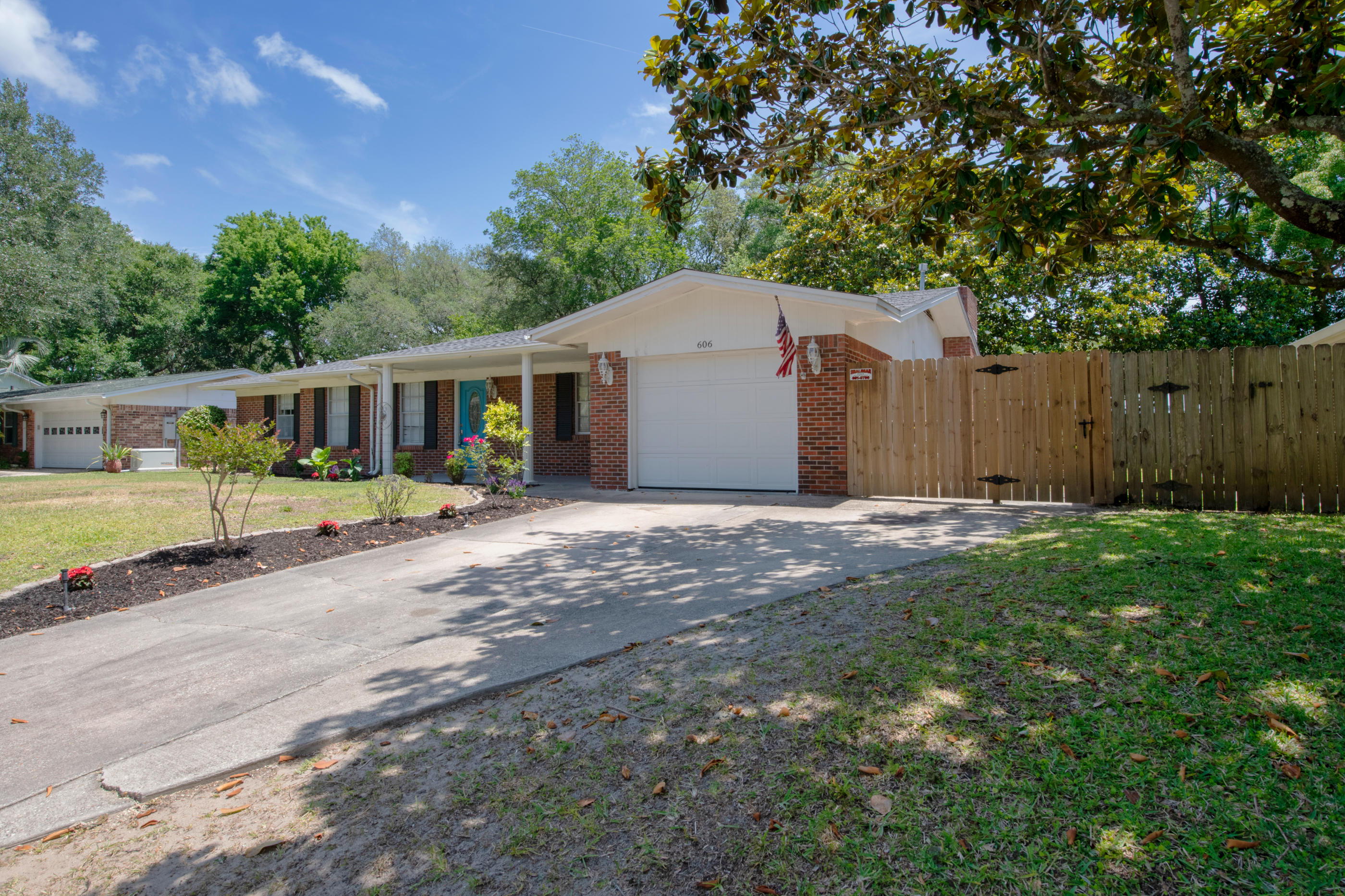 KENWOOD S/D 1ST ADDN - Residential