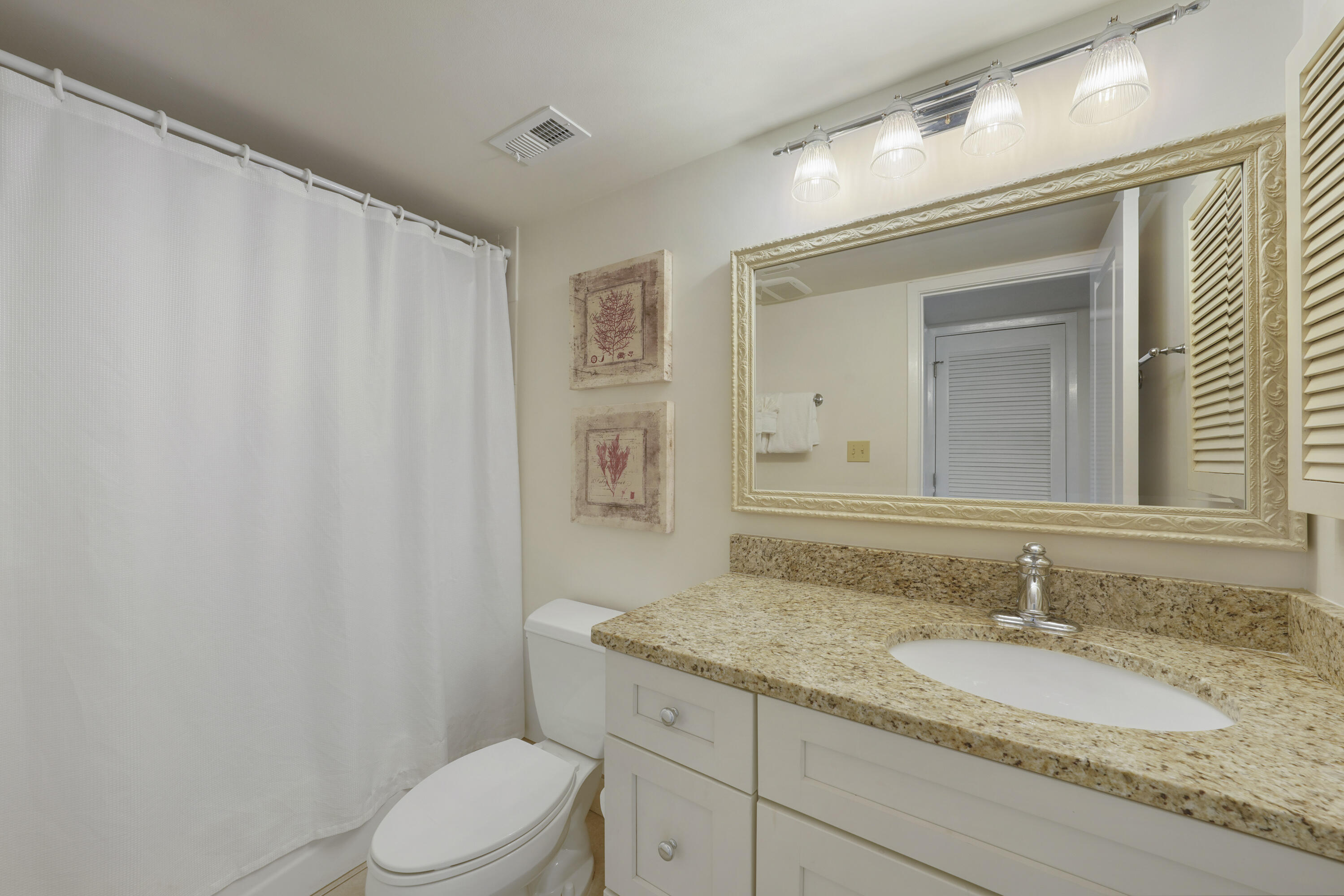 HIDDEN DUNES BEACH COTTAGES 2 - Residential