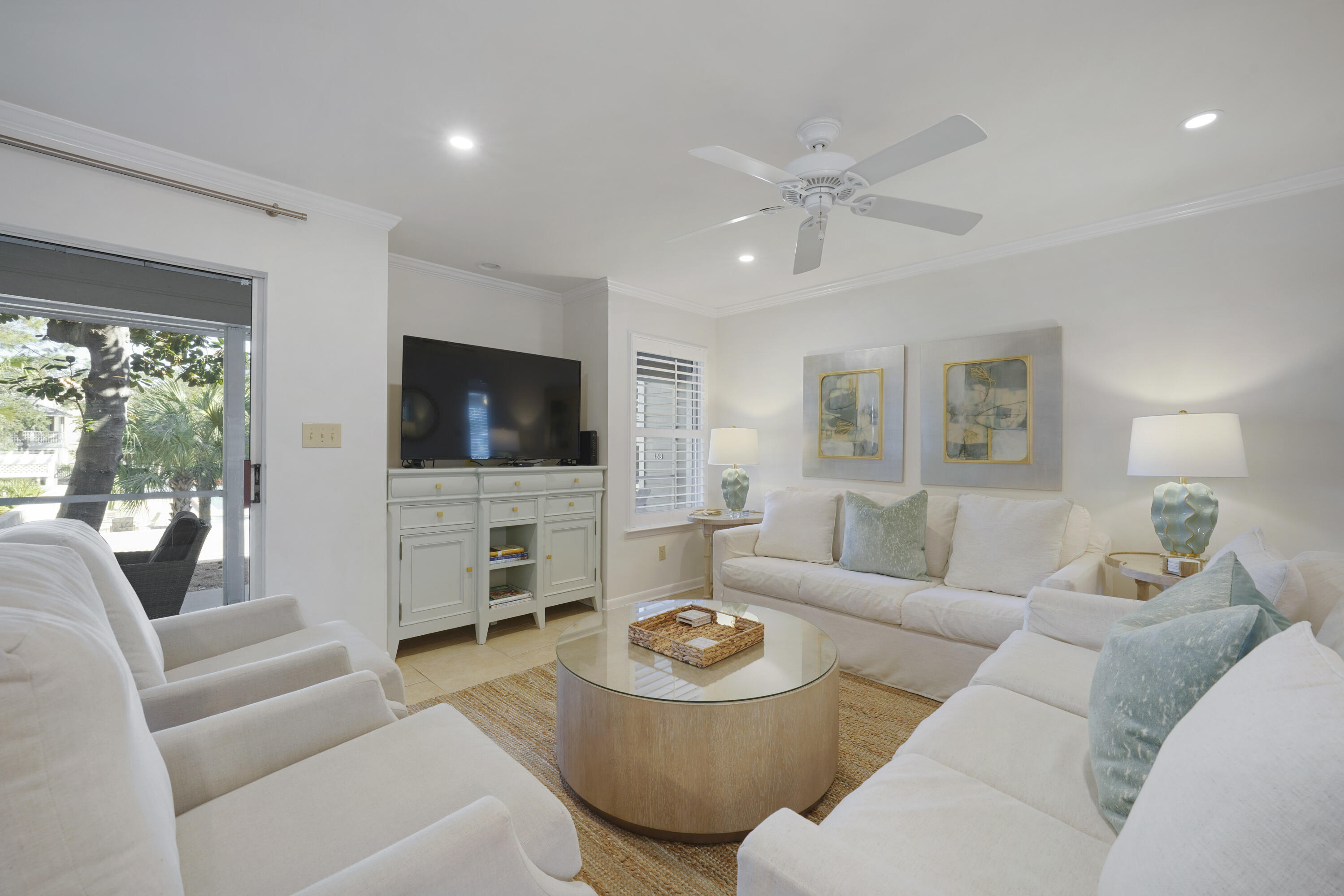 HIDDEN DUNES BEACH COTTAGES 2 - Residential