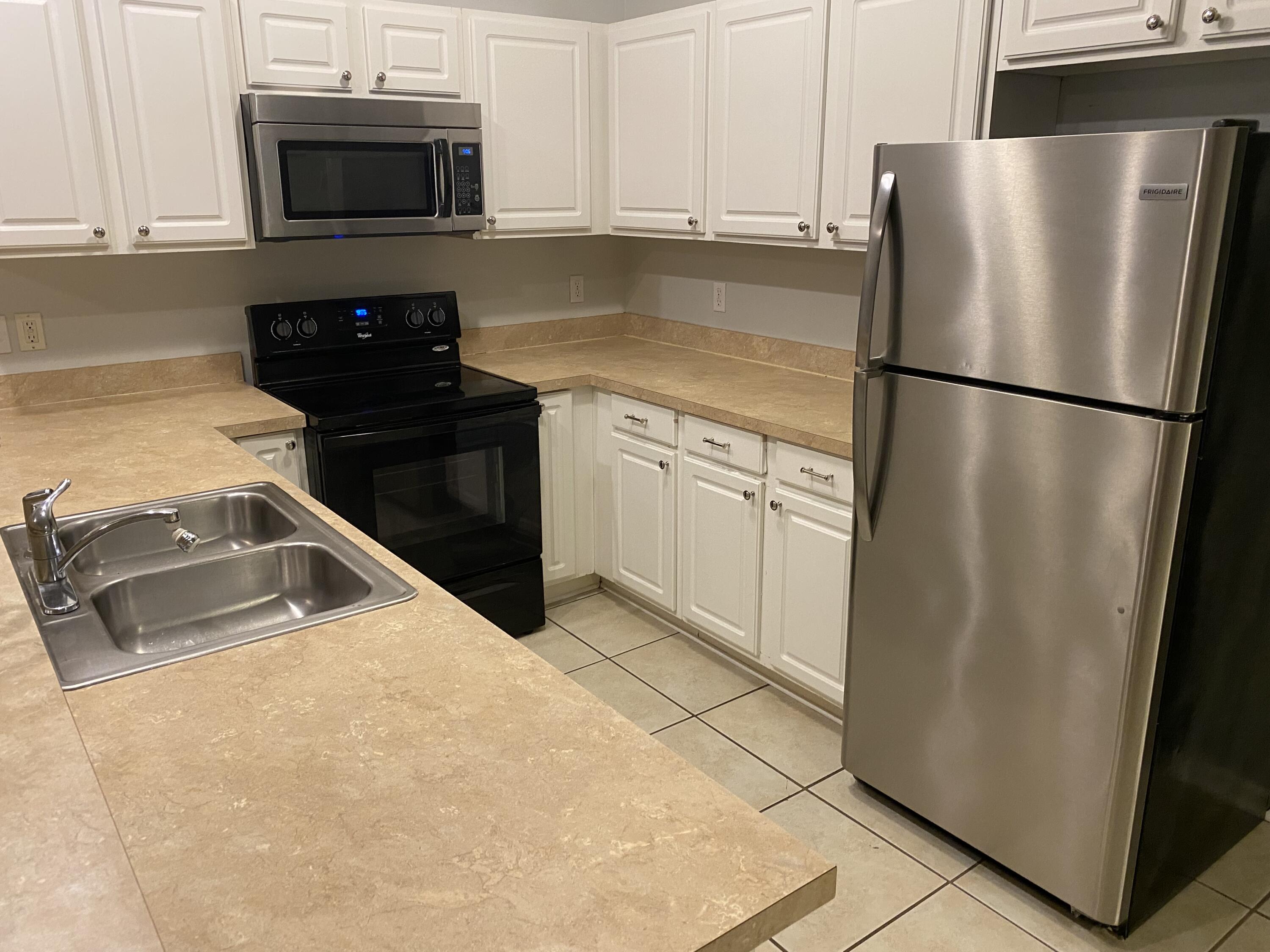 Santa Rosa Place Apartments - Residential Lease