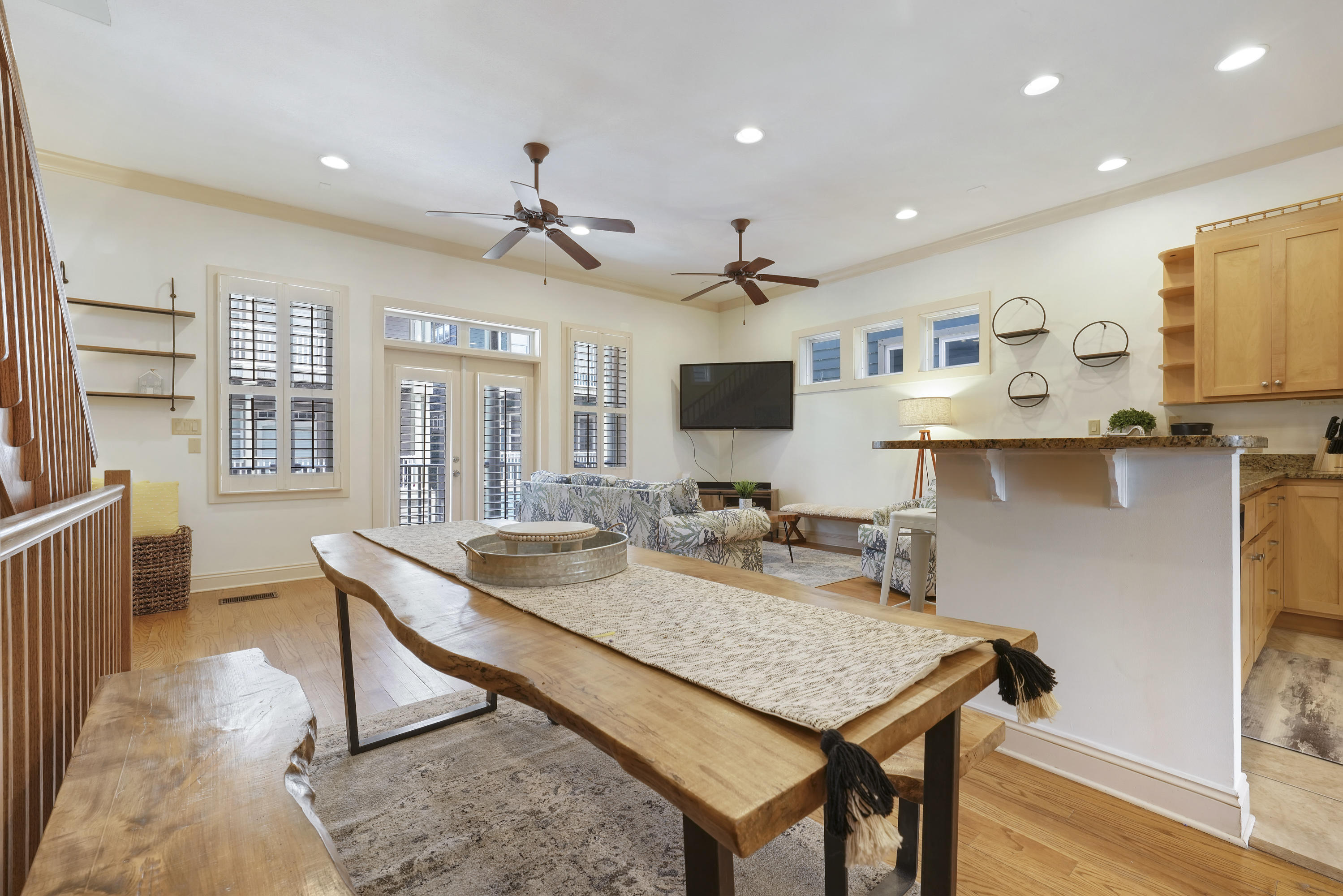 CRESCENT BEACH UNIT 1 - Residential