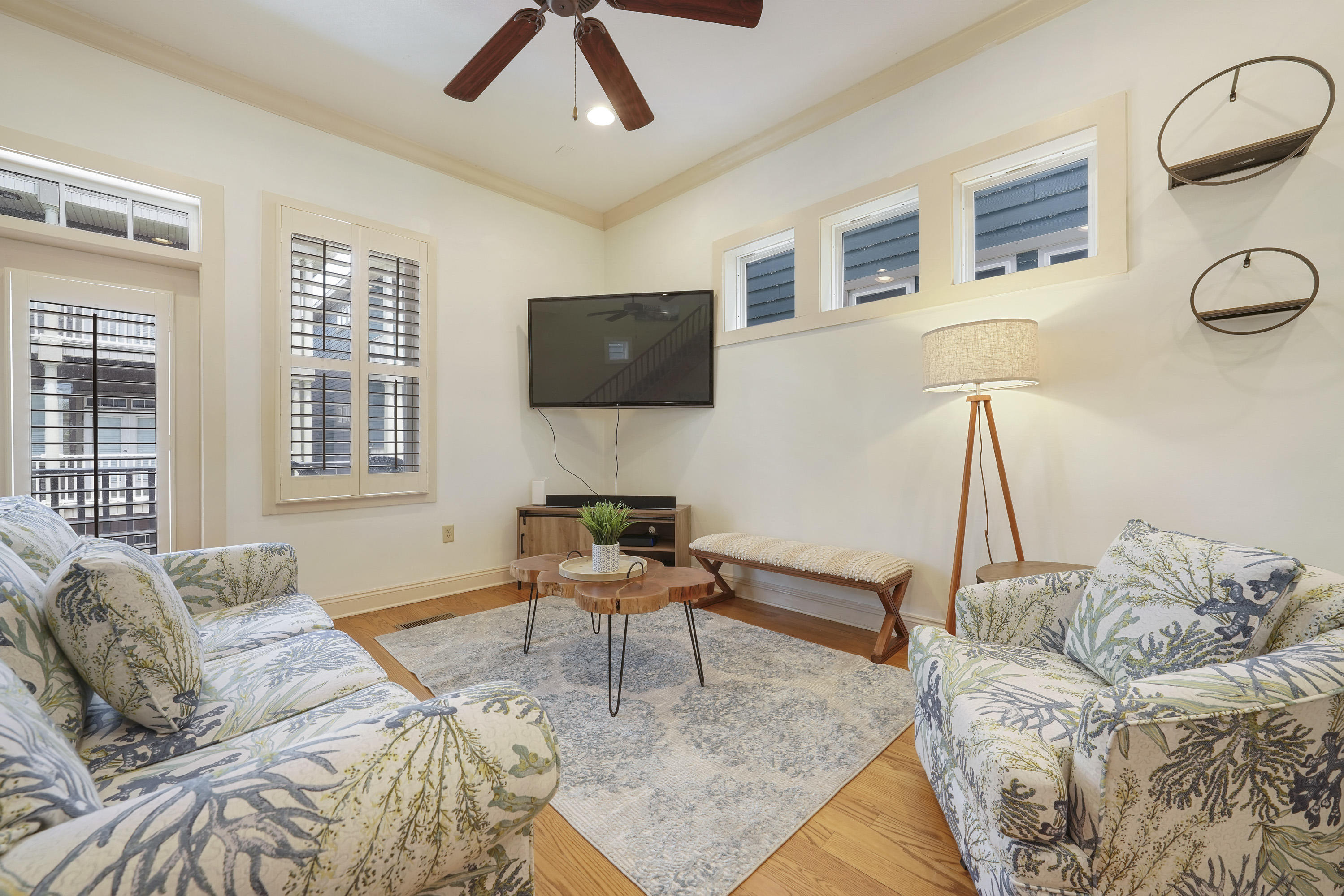 CRESCENT BEACH UNIT 1 - Residential