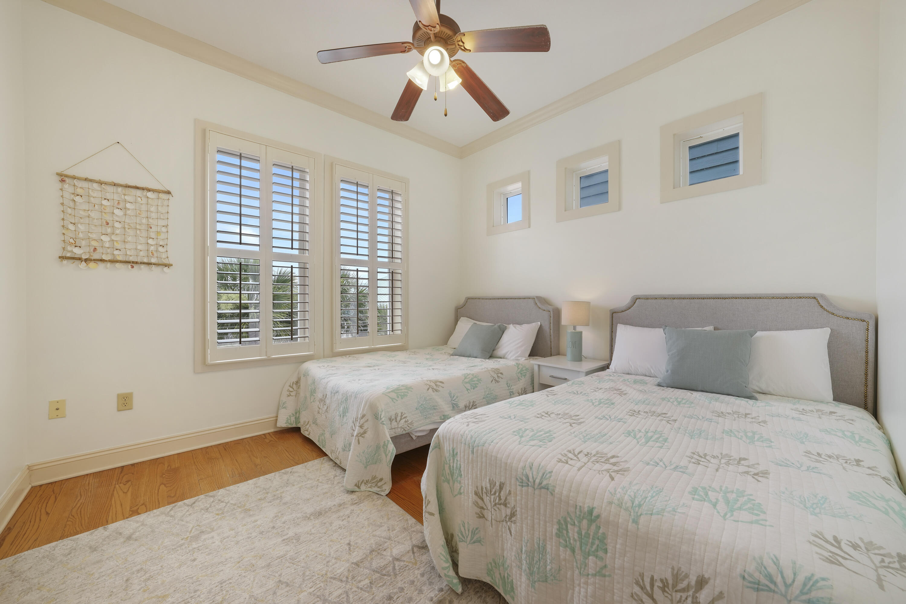 CRESCENT BEACH UNIT 1 - Residential