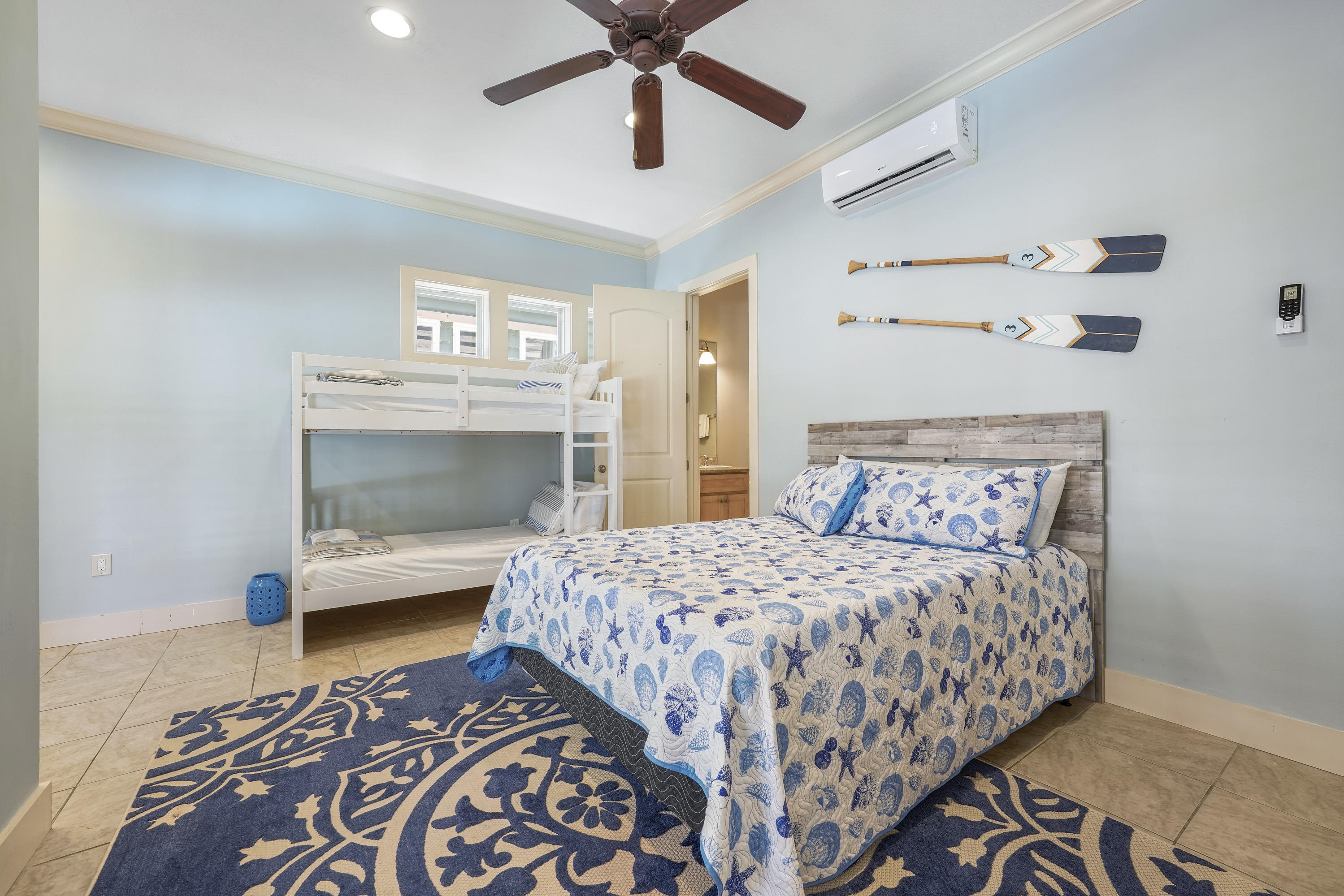 CRESCENT BEACH UNIT 1 - Residential