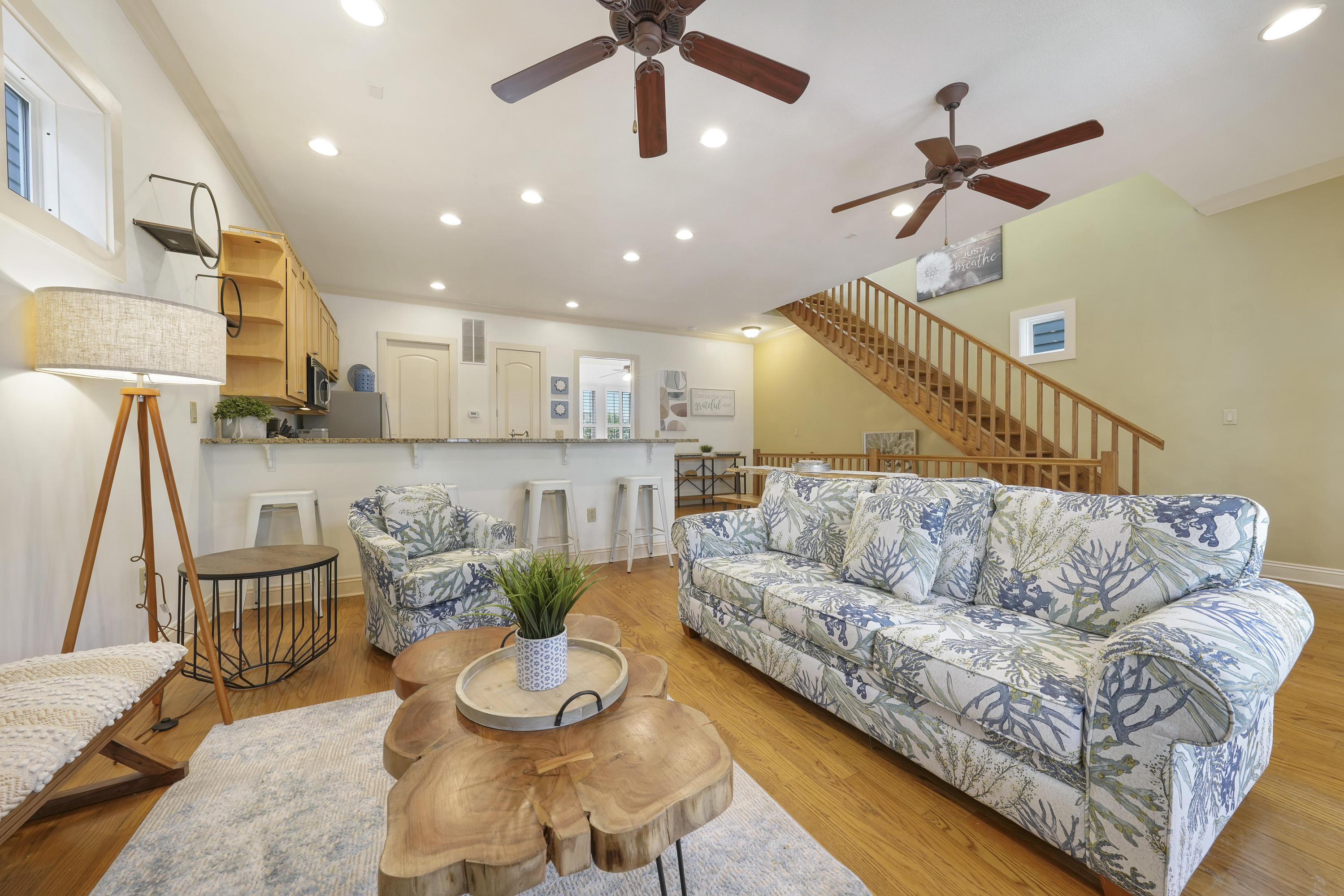 CRESCENT BEACH UNIT 1 - Residential