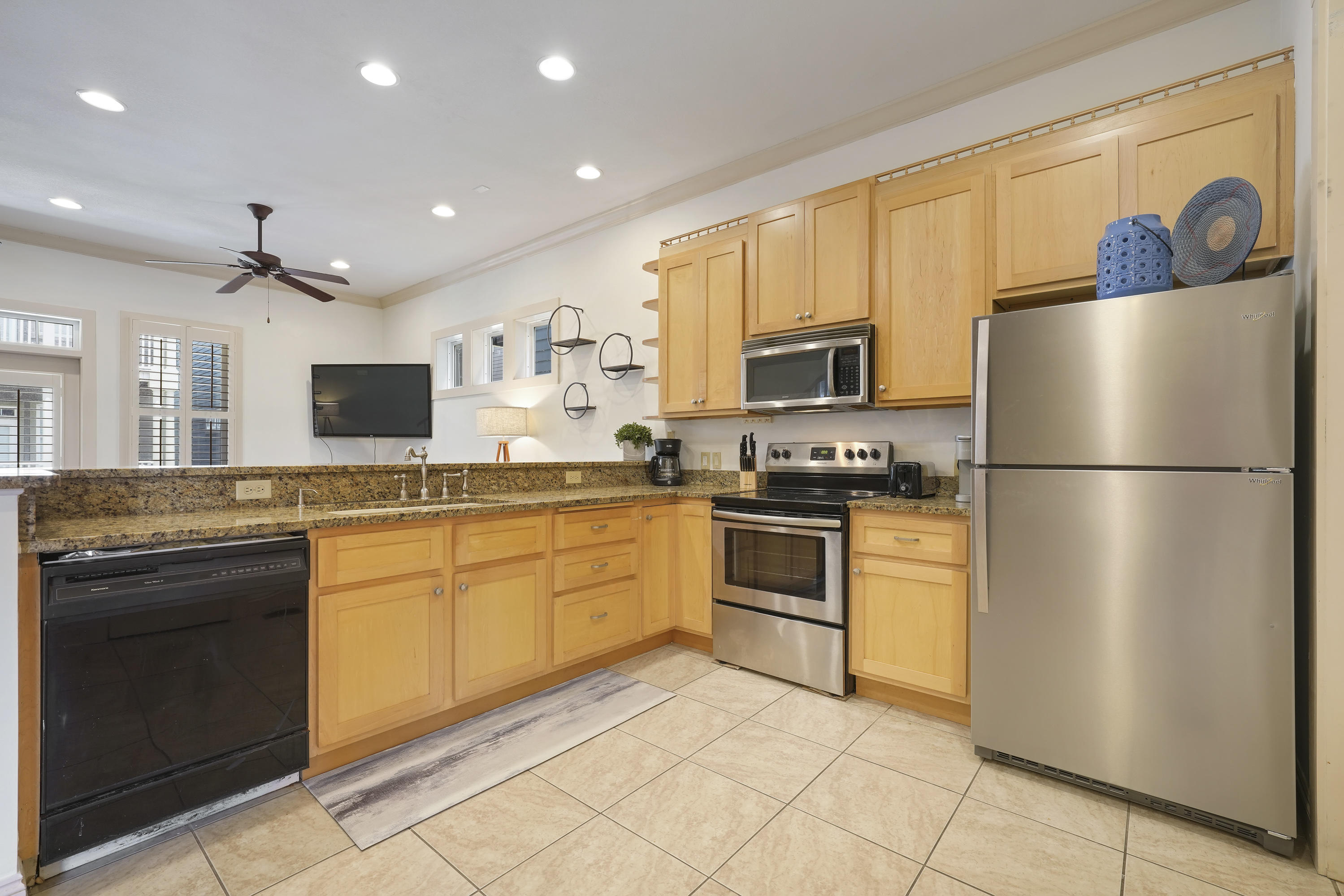 CRESCENT BEACH UNIT 1 - Residential