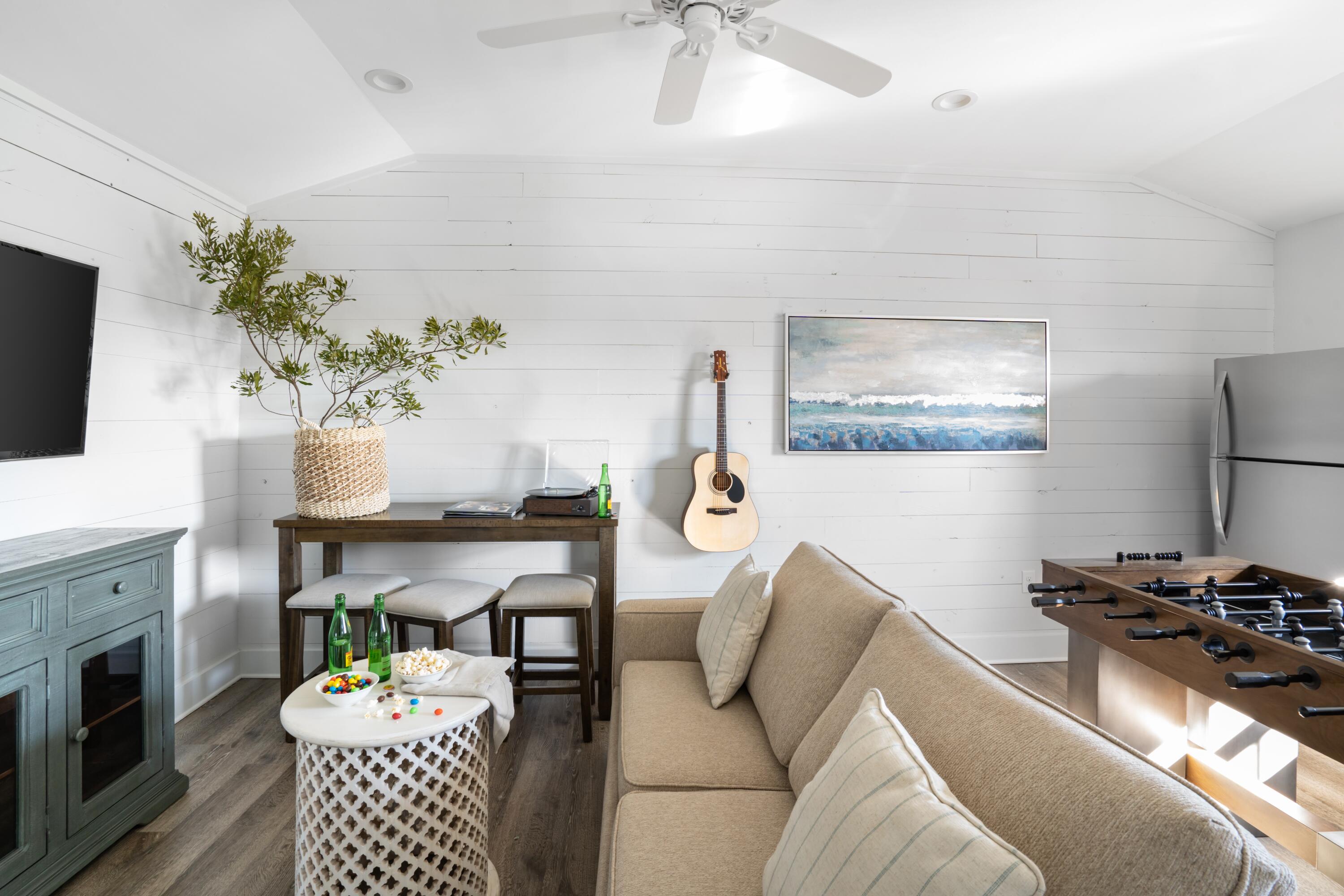 CRYSTAL BEACH - Residential