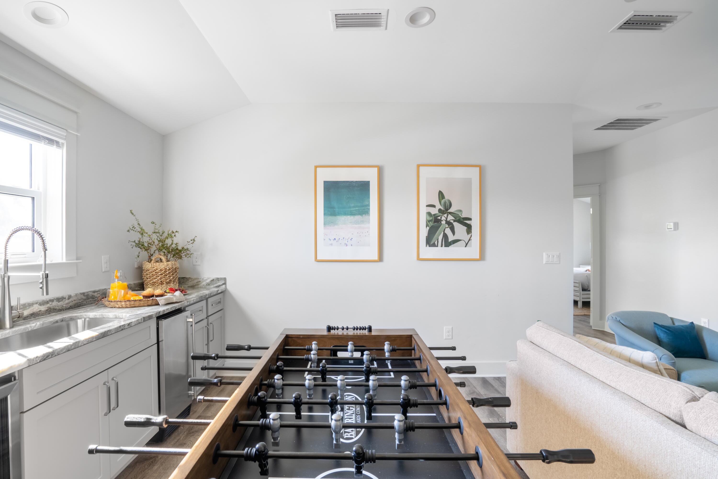 CRYSTAL BEACH - Residential