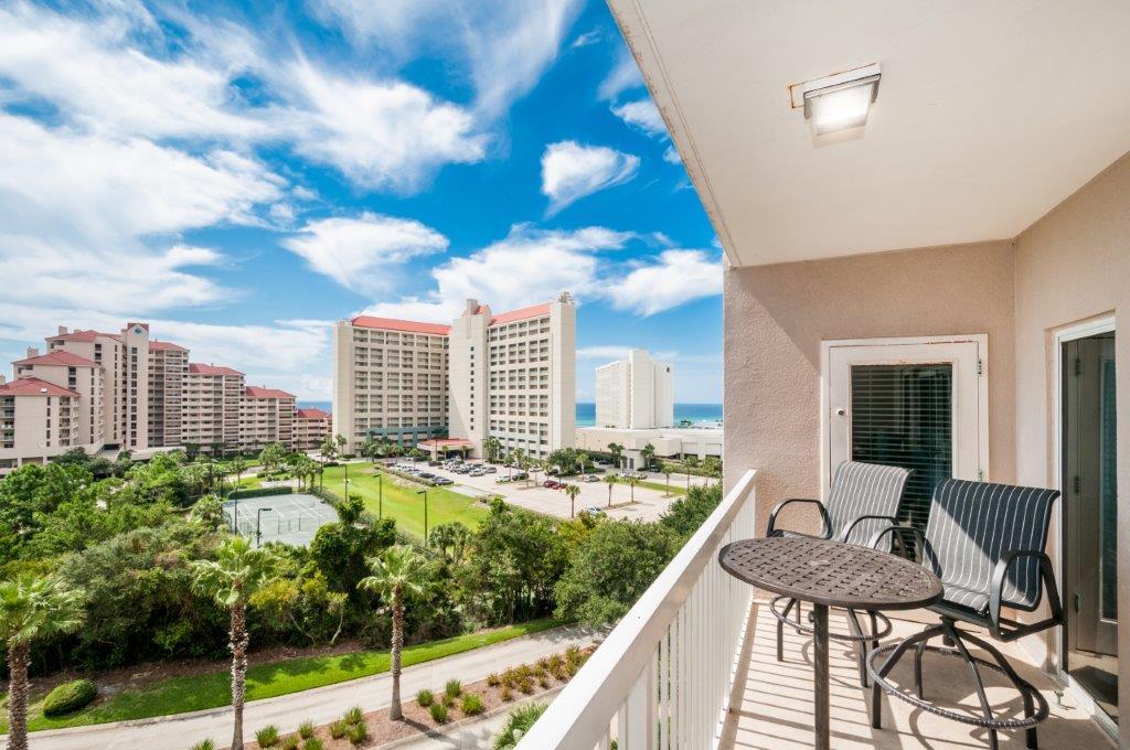 SUMMIT AT TOPS'L (THE) - Residential