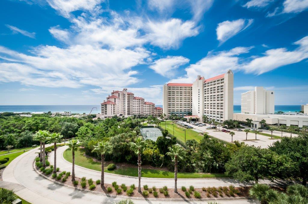 SUMMIT AT TOPS'L (THE) - Residential