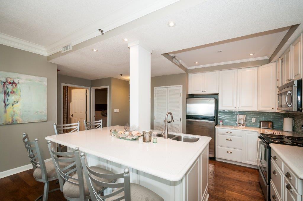 SUMMIT AT TOPS'L (THE) - Residential