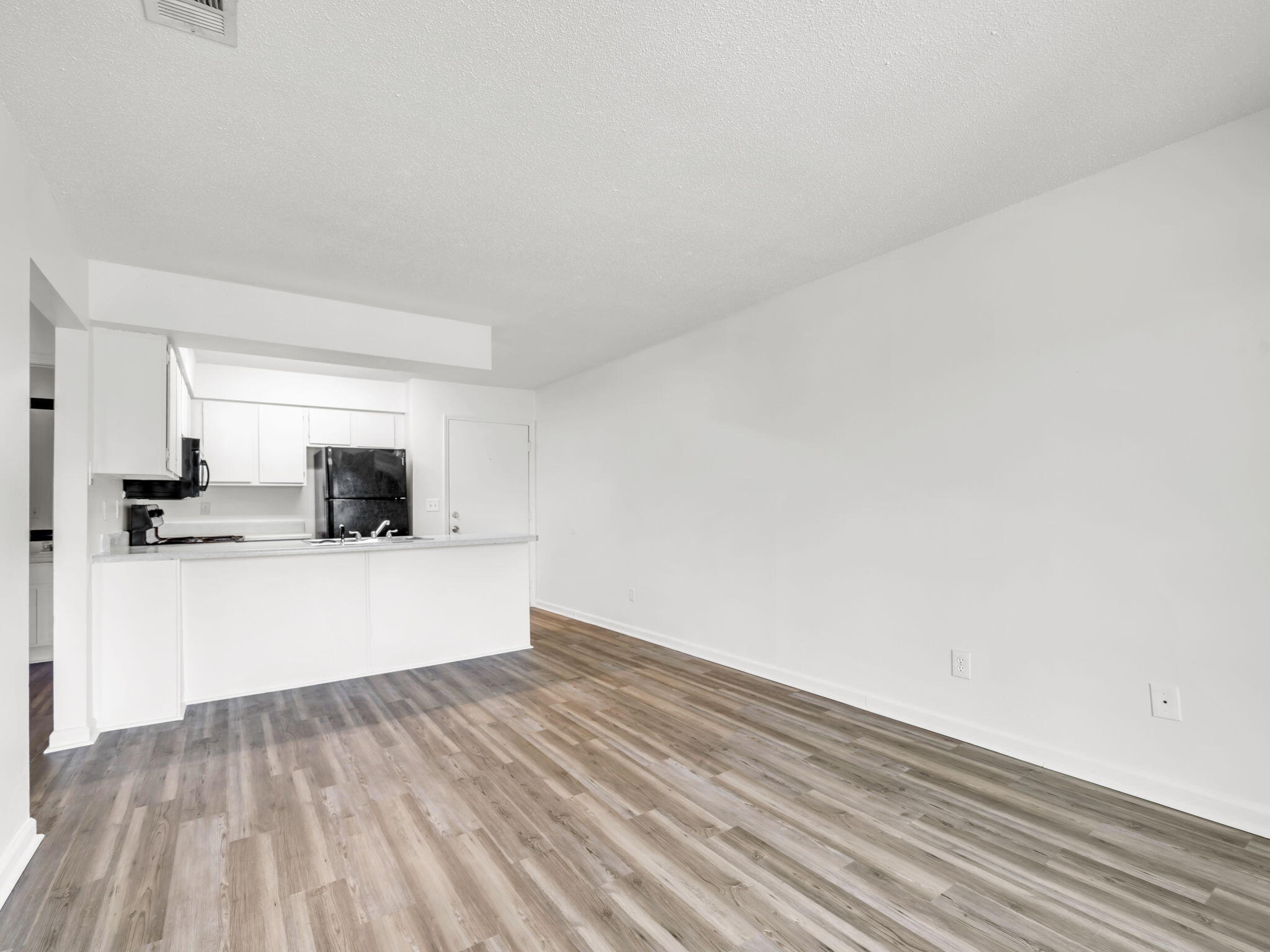 CANAL PLACE PH 2 - Residential Lease
