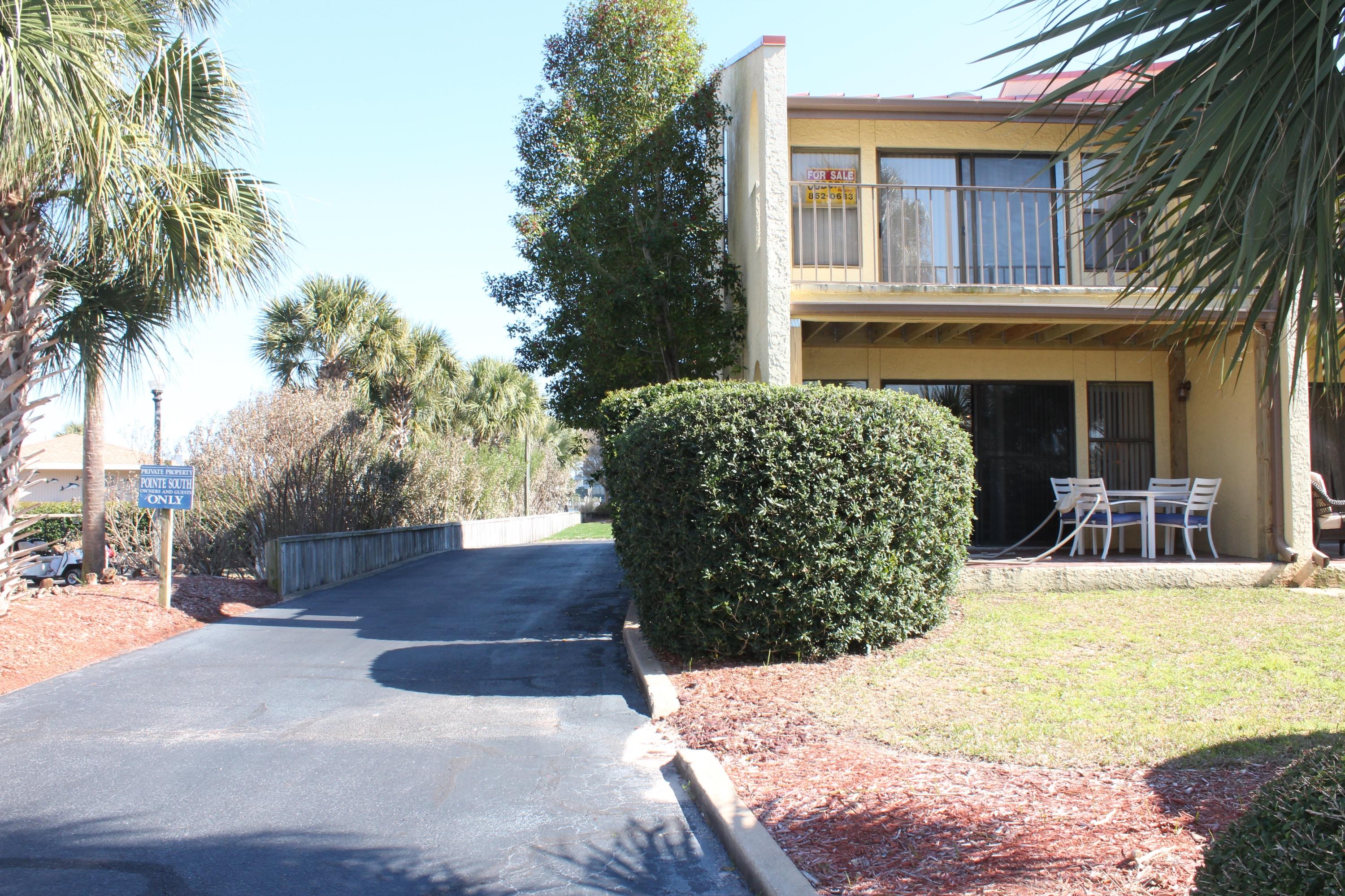 POINTE SOUTH T/H - Residential