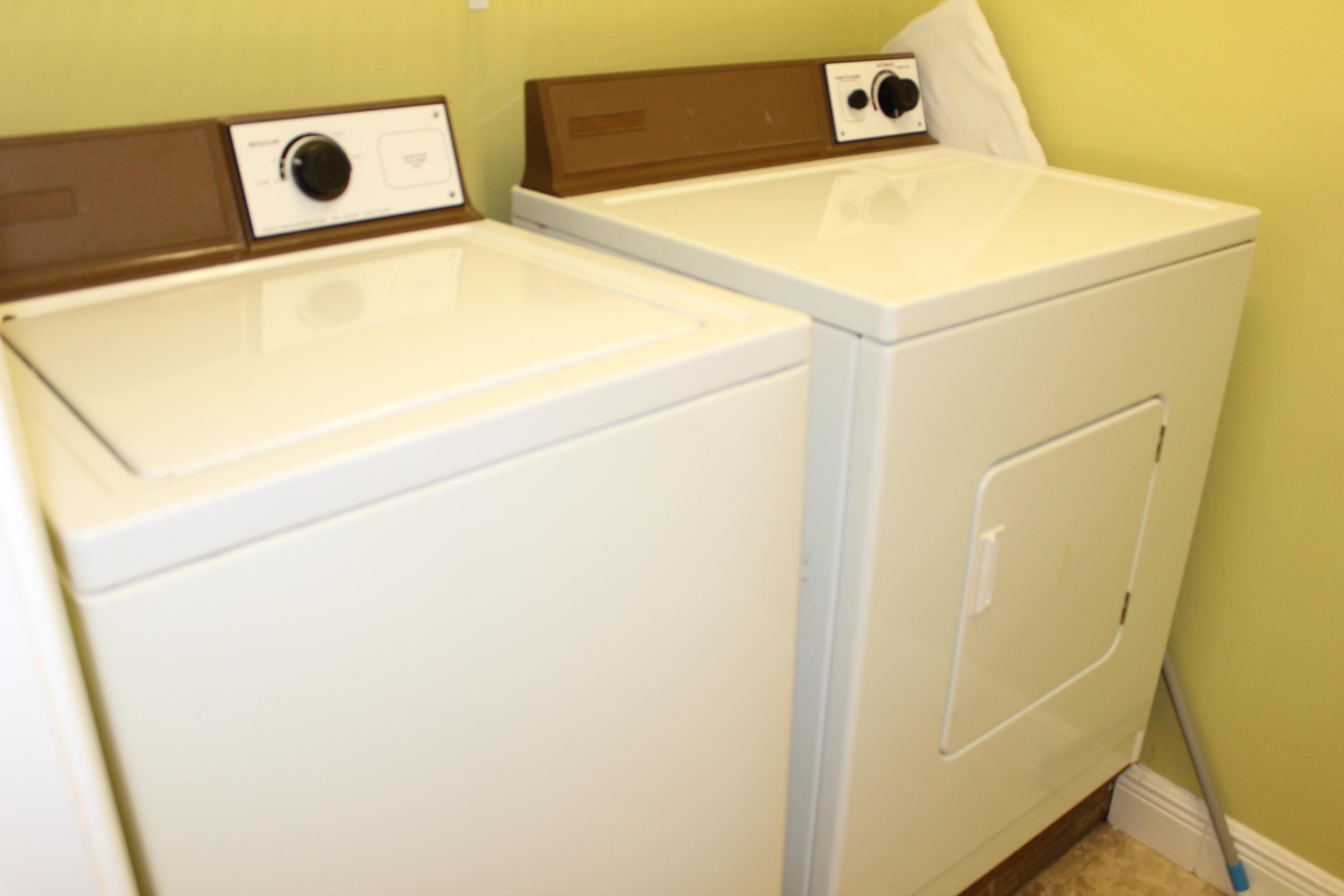 POINTE SOUTH T/H - Residential