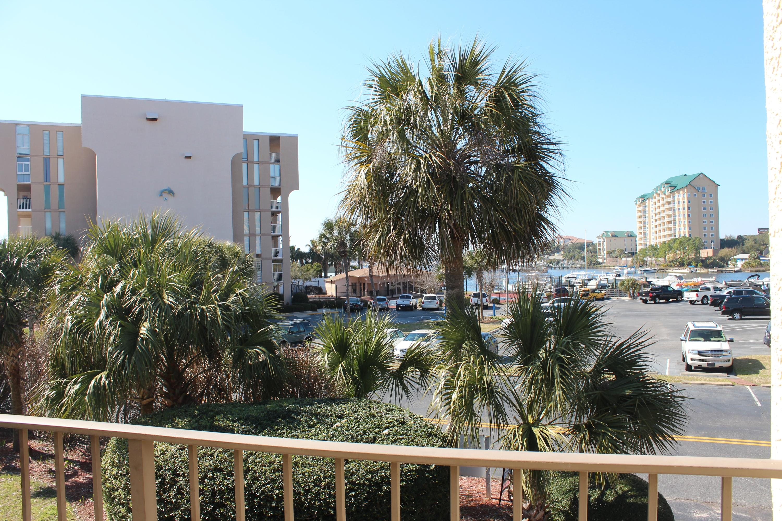 POINTE SOUTH T/H - Residential