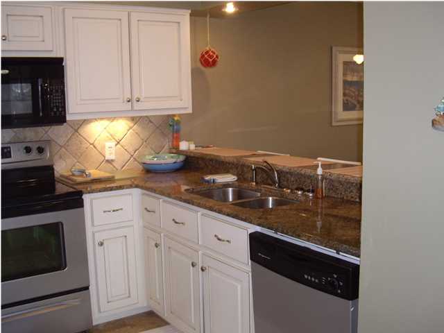 POINTE SOUTH T/H - Residential