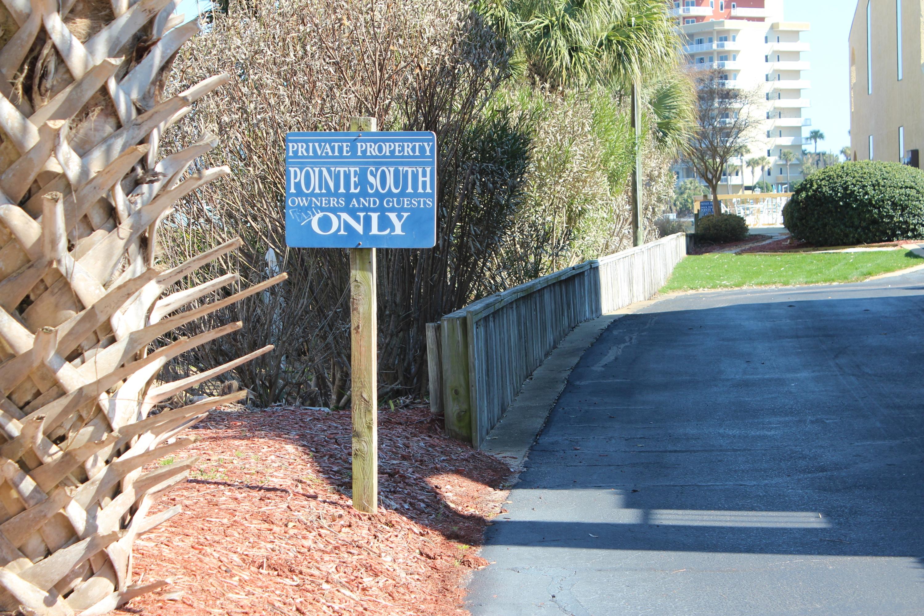 POINTE SOUTH T/H - Residential