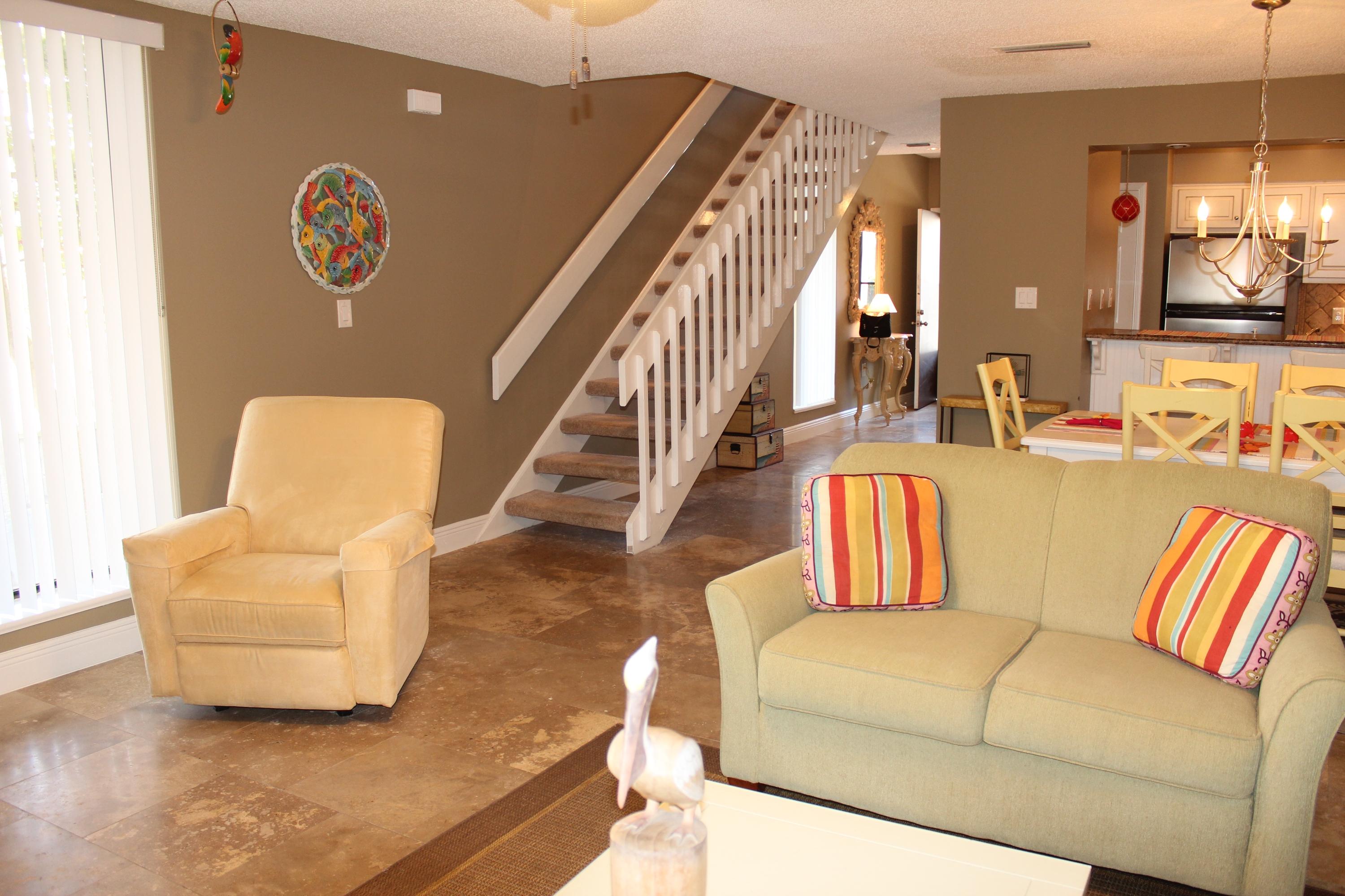 POINTE SOUTH T/H - Residential