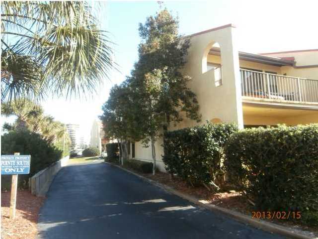 POINTE SOUTH T/H - Residential