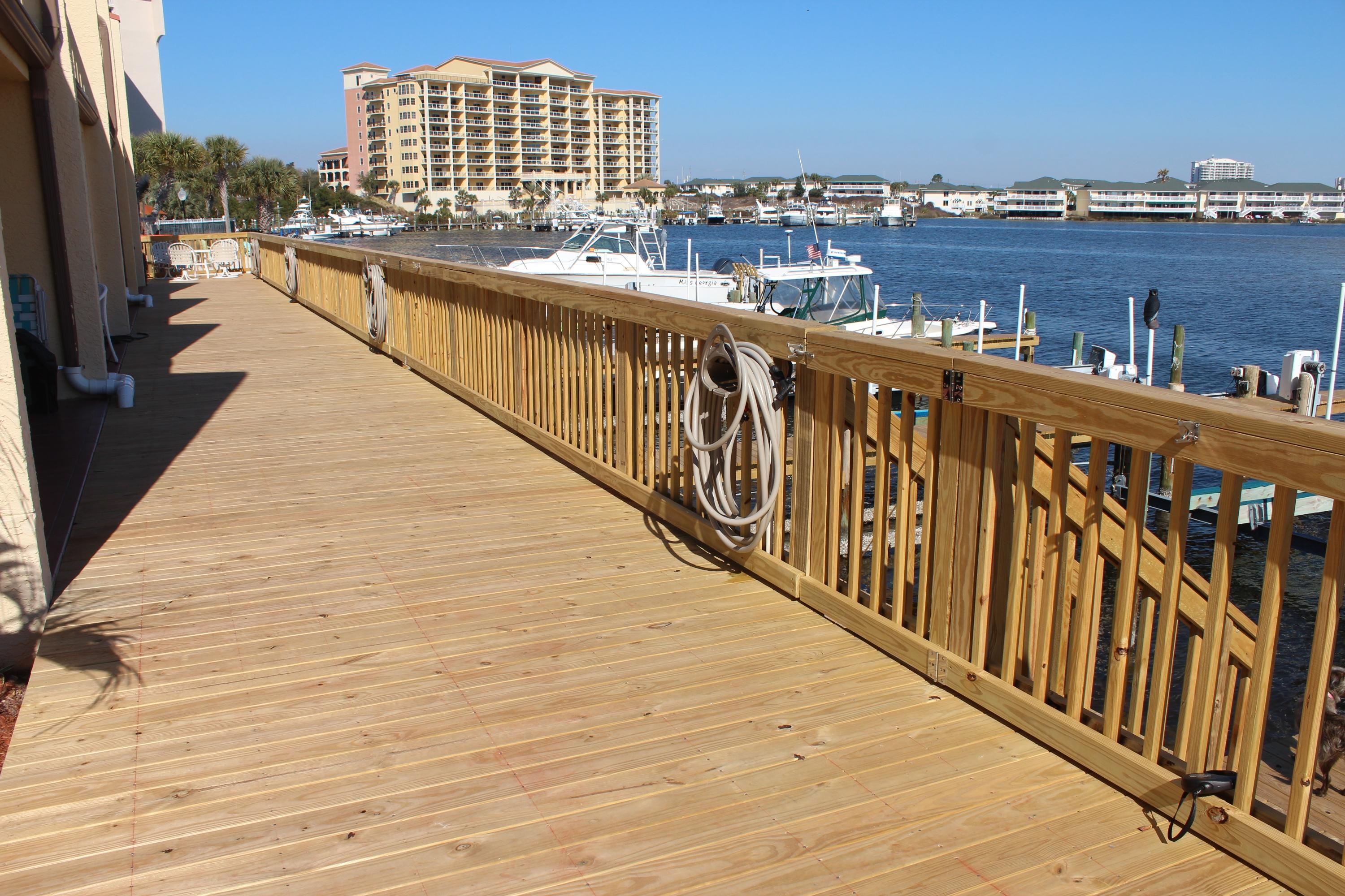 POINTE SOUTH T/H - Residential