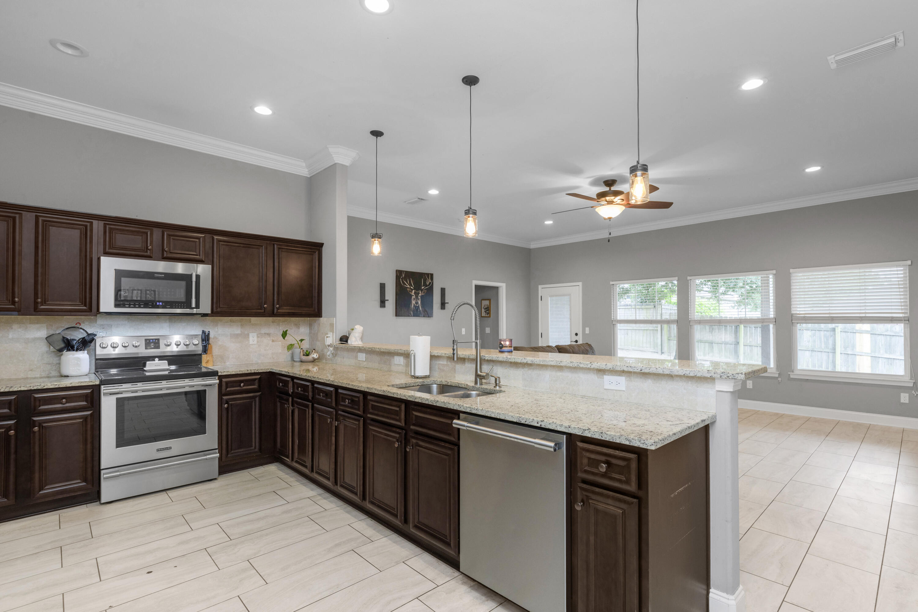 TRAILWOOD ESTATES - Residential