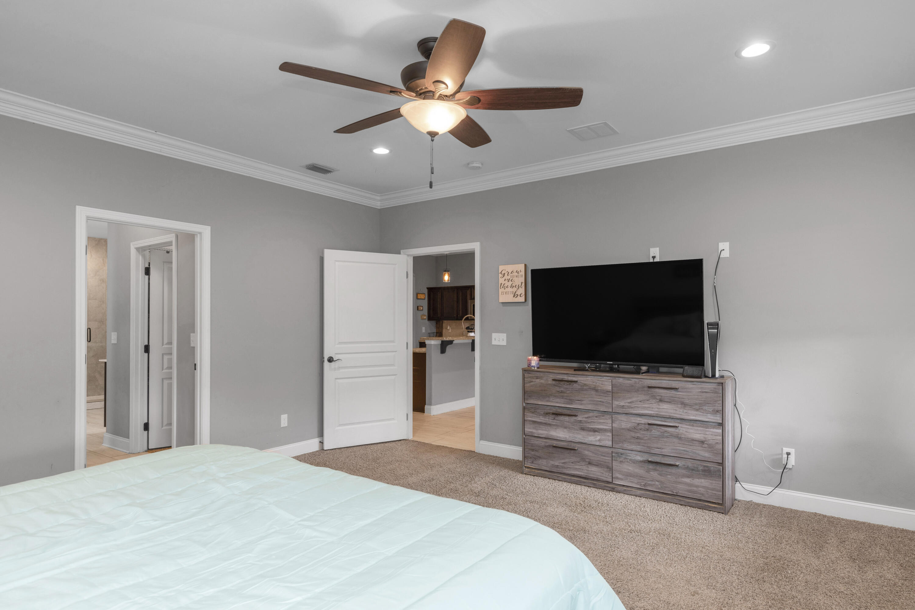 TRAILWOOD ESTATES - Residential