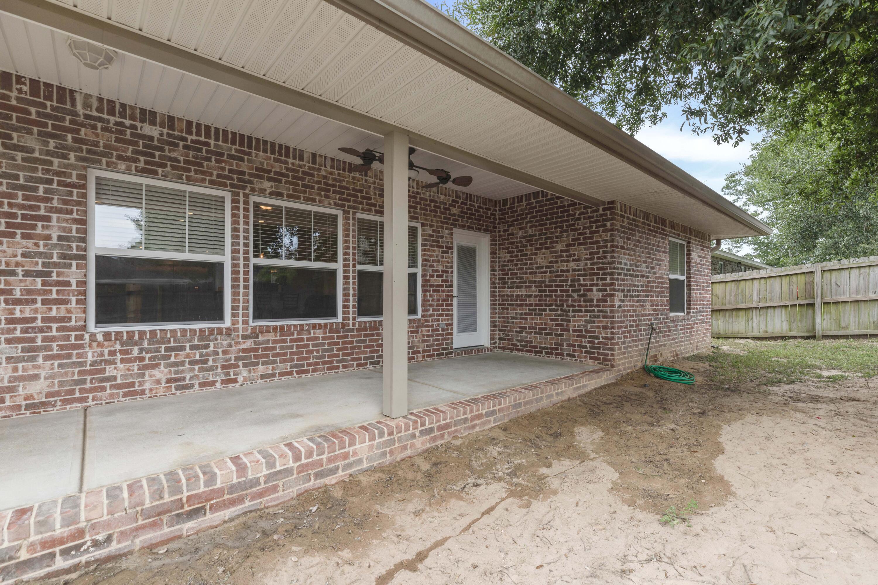 TRAILWOOD ESTATES - Residential