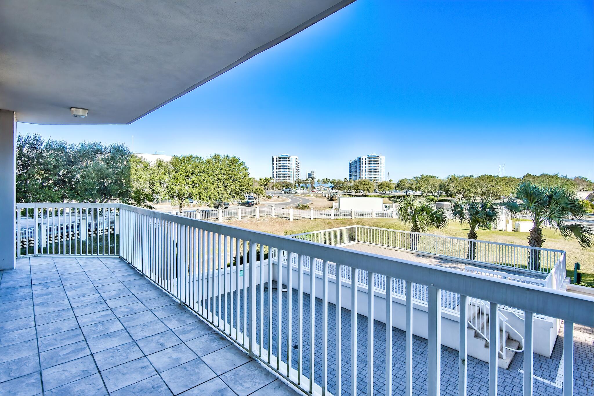 ST. LUCIA AT SILVER SHELLS - Residential