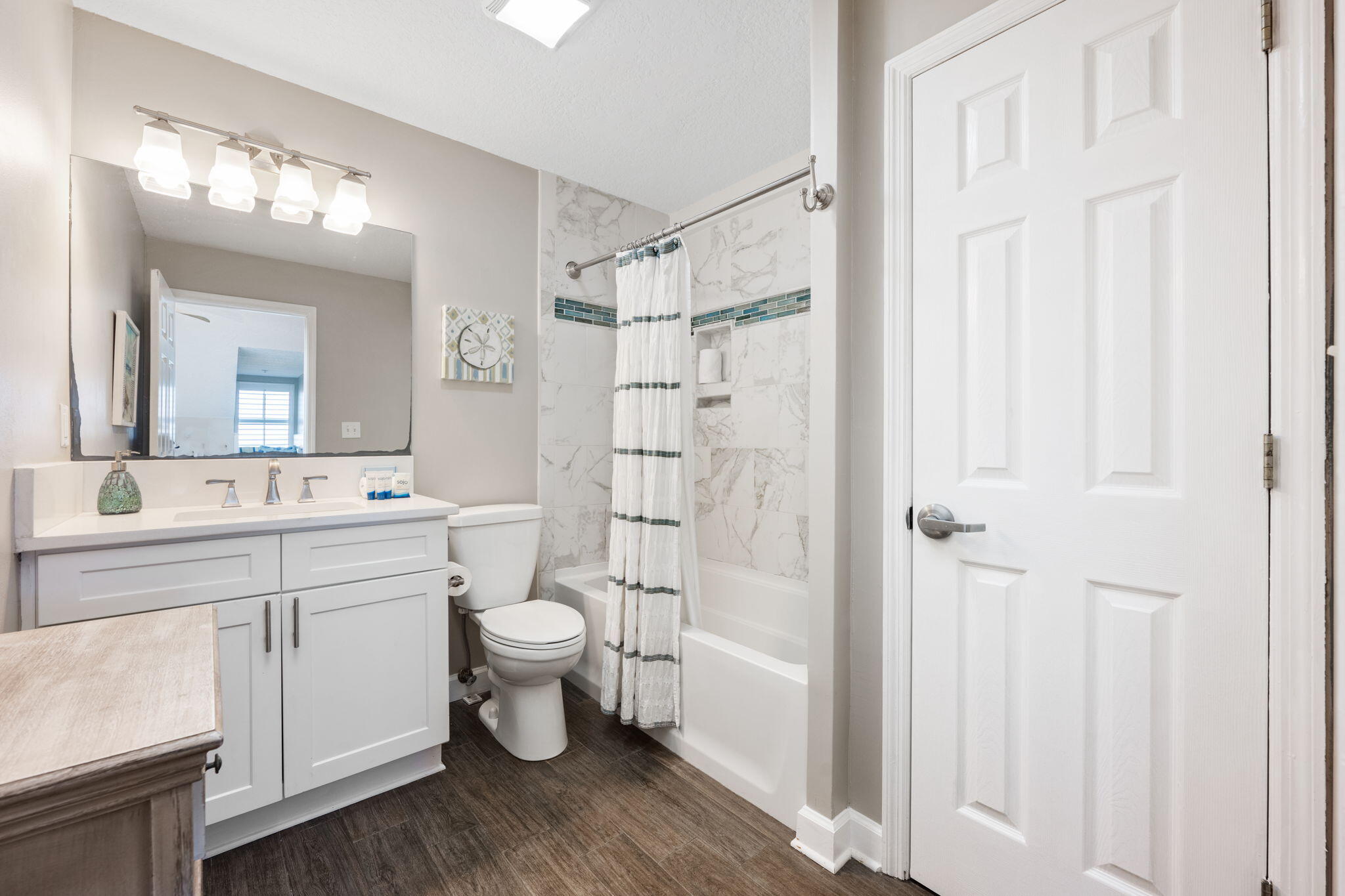 INN AT CRYSTAL BEACH (SUMMERCHASE CONDO) - Residential