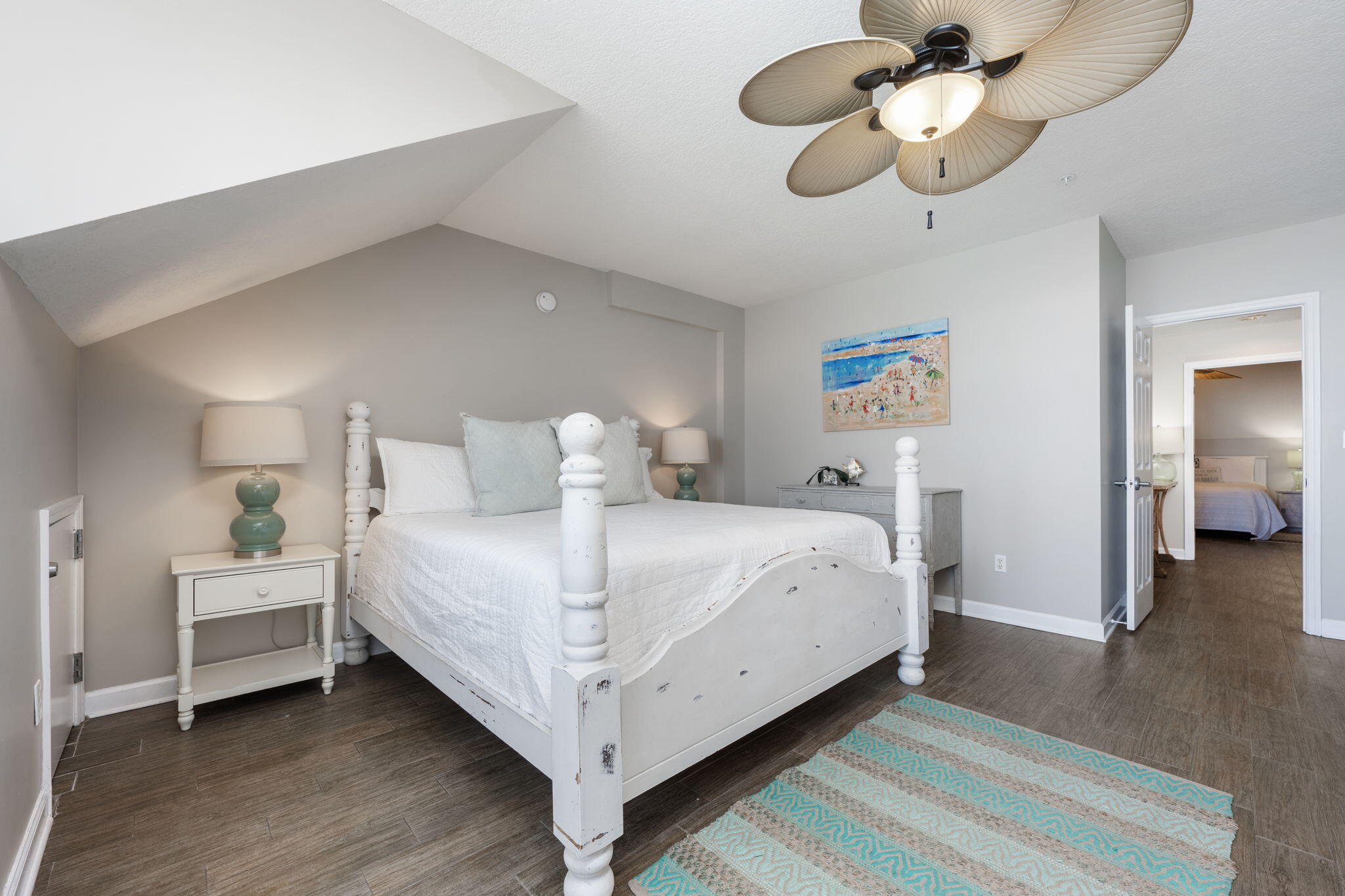 INN AT CRYSTAL BEACH (SUMMERCHASE CONDO) - Residential