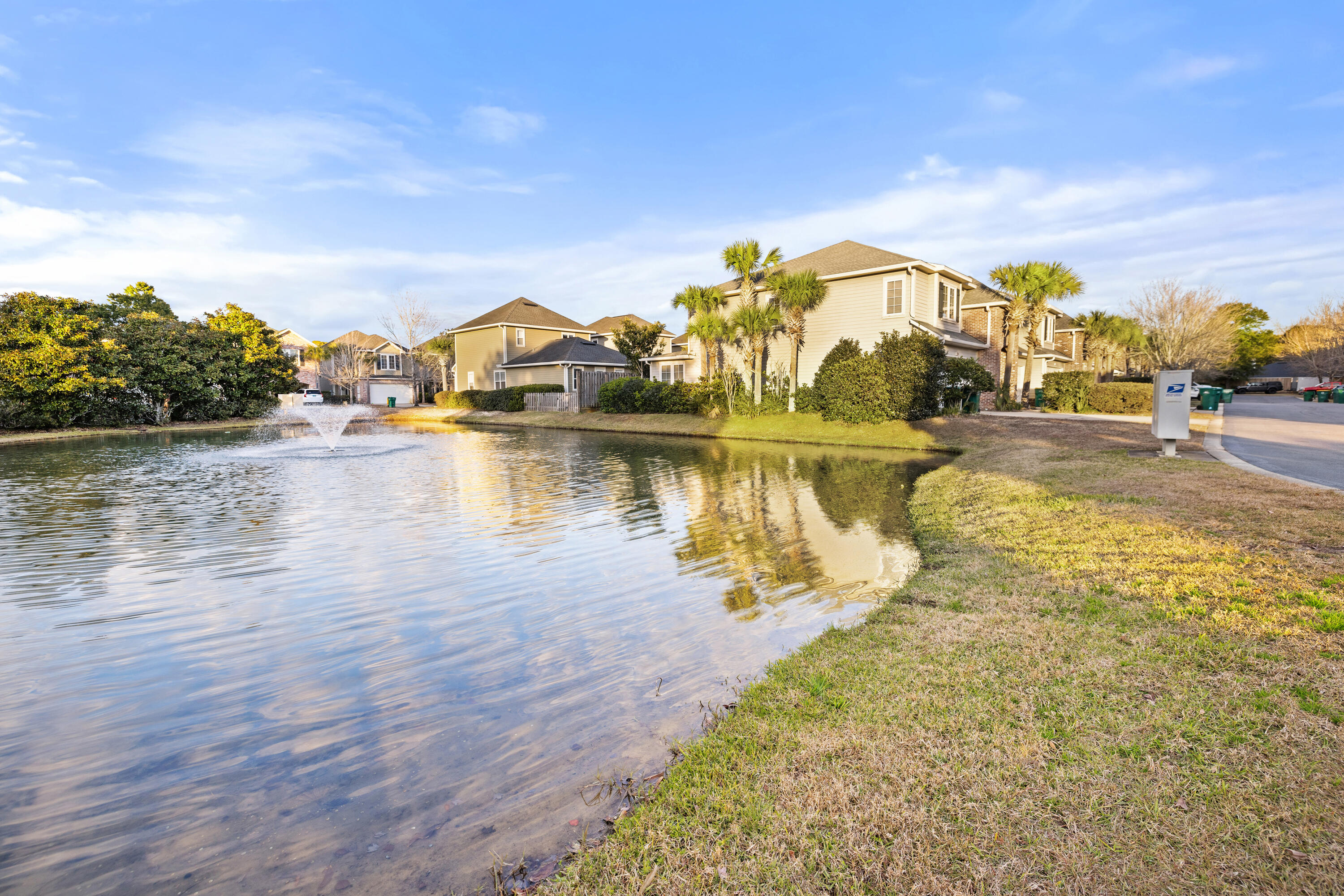 MARINA LANDING - Residential