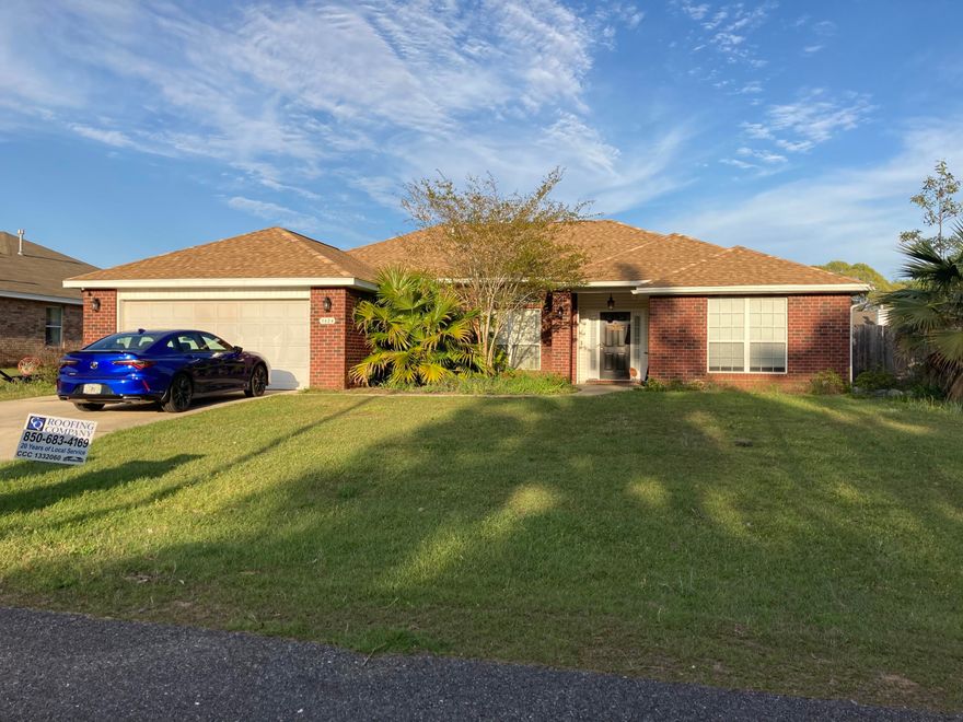 Fantastic Location with a Community Pool and Tennis Courts! Brooke Estates is near Crestview High School, Davidson Middle, Winn Dixie, Publix, Churches, Banks and Restaurants! This beautiful home is a 4 bedrooms / 2 bath with a two-car garage, fenced in back yard. The huge kitchen has an island bar with sink, stainless appliances, water filtration, a pantry, an office desk area, and a breakfast area! Spacious open living room featuring a corner wood burning fire place with reclaimed wood accent wall. Split floor plan with master suite tucked back for privacy. A new roof was installed Mar 2021 and the hvac is new as well!