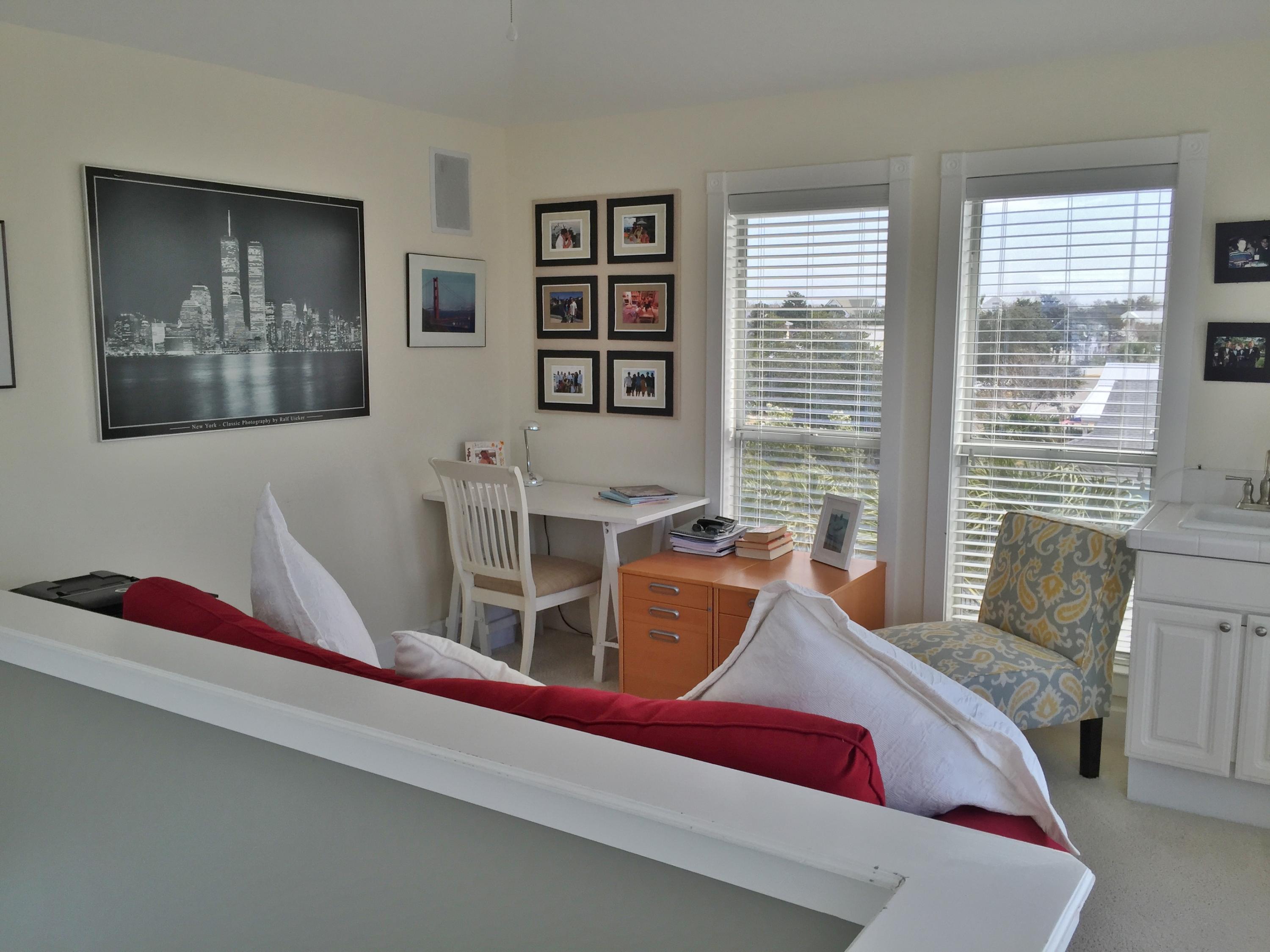 CRYSTAL BEACH COTTAGES - Residential