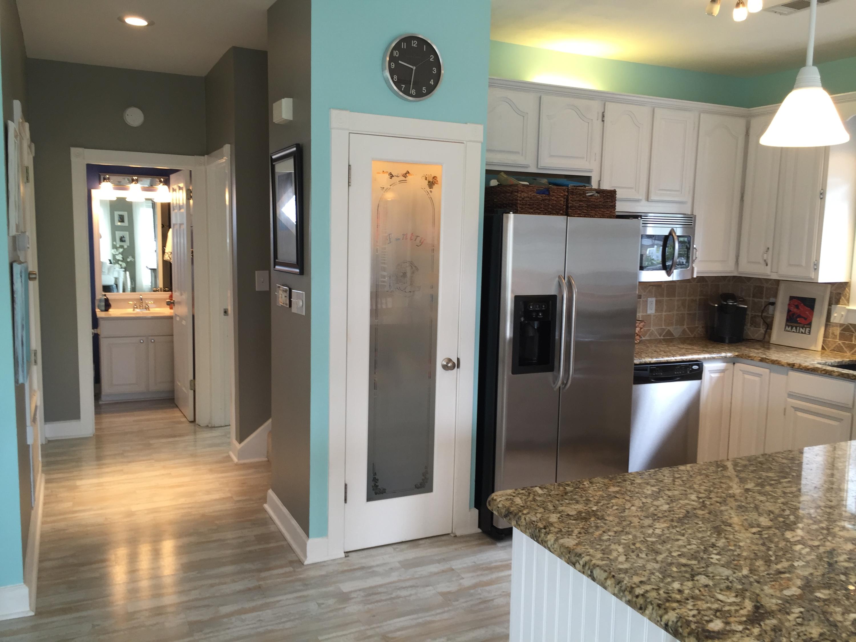 CRYSTAL BEACH COTTAGES - Residential