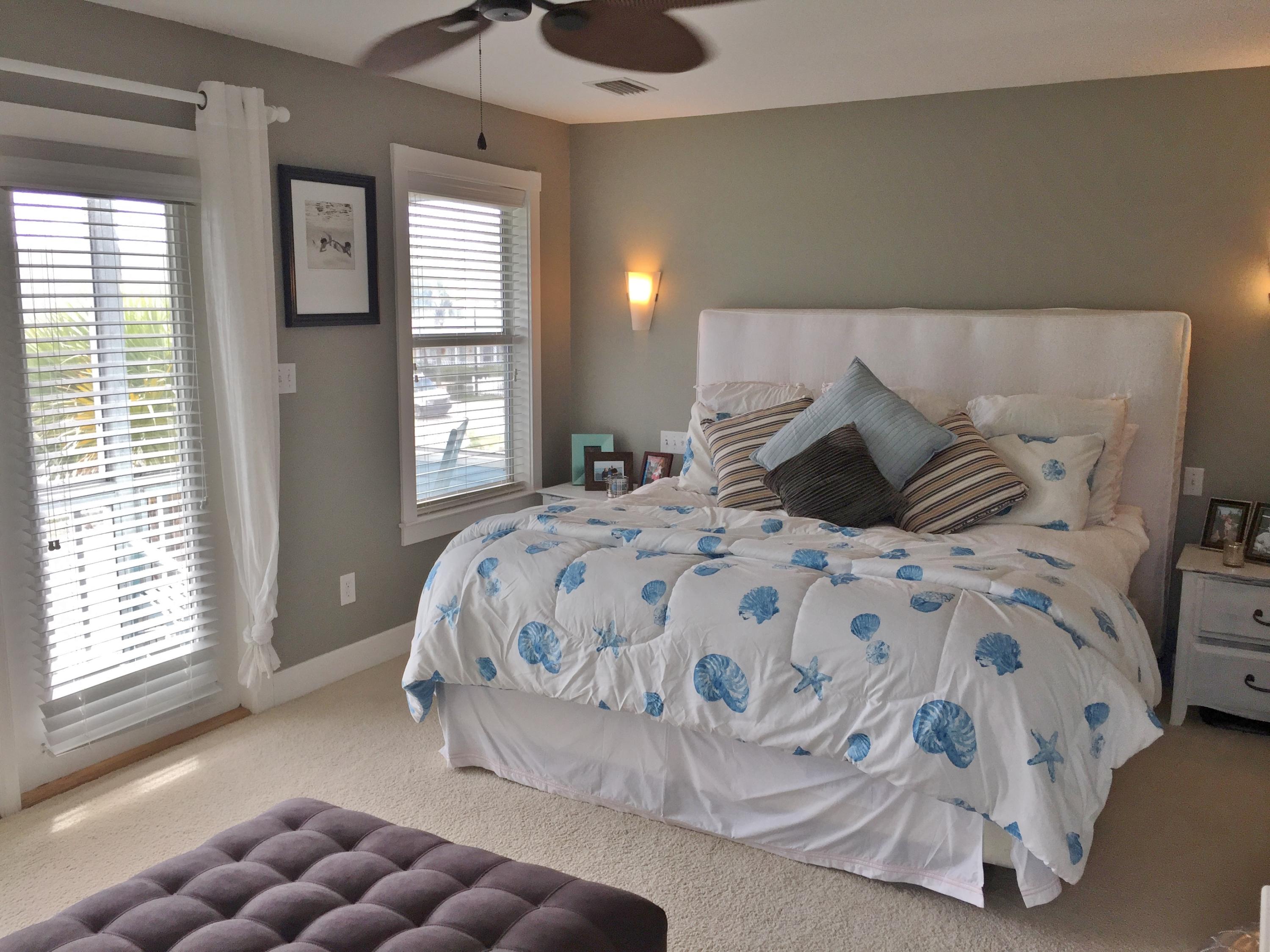 CRYSTAL BEACH COTTAGES - Residential