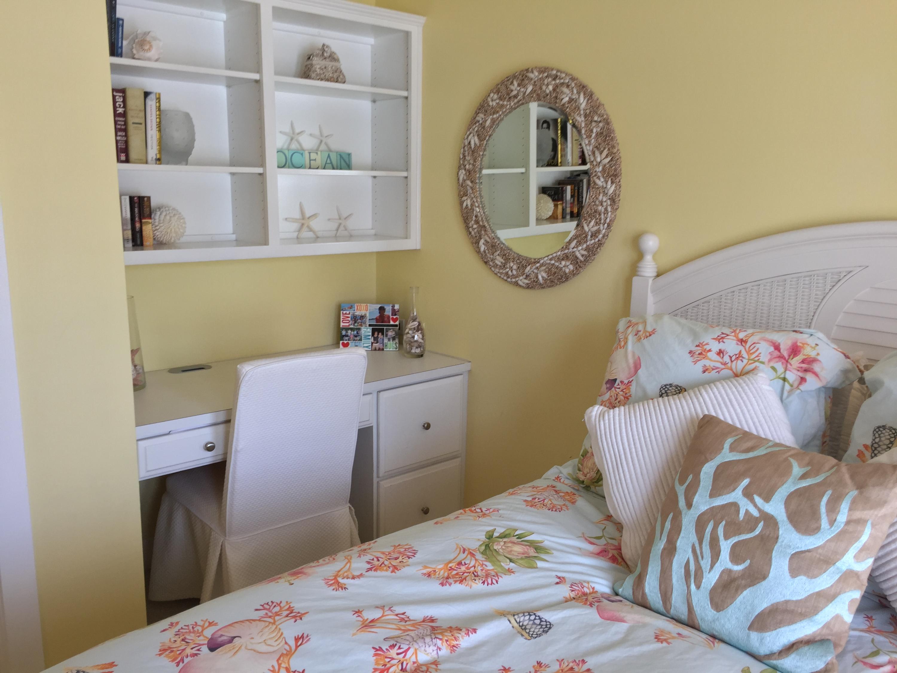 CRYSTAL BEACH COTTAGES - Residential