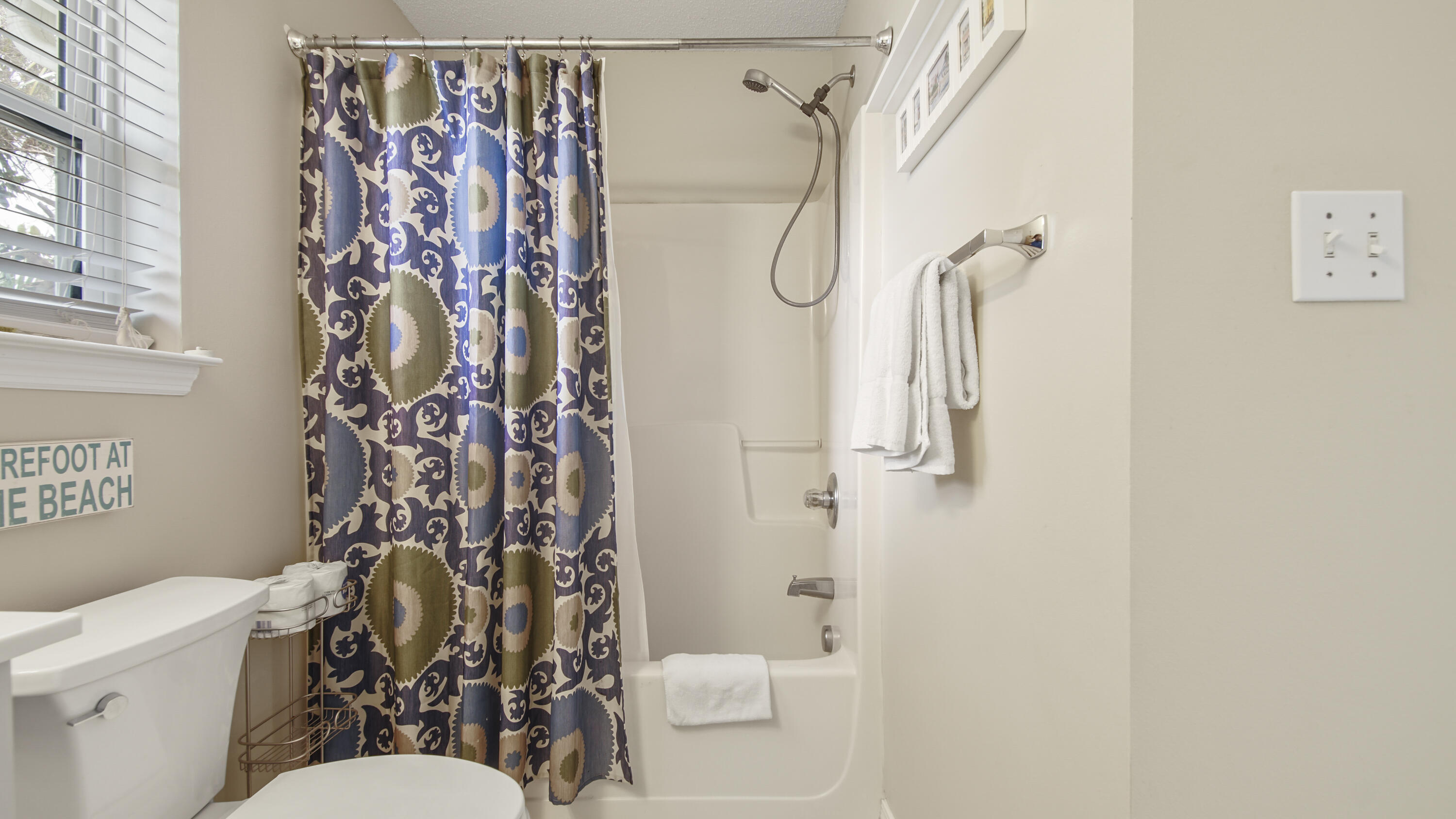 ROLLIN TIDE VILLAS - Residential